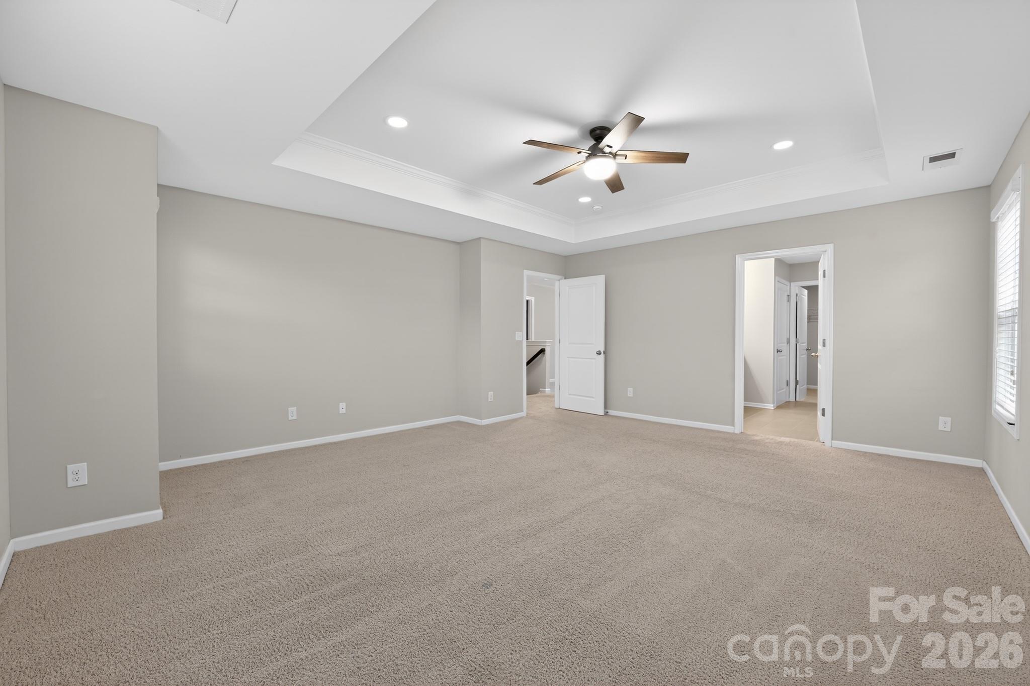2392 Palmdale Walk Drive Property Photo 12