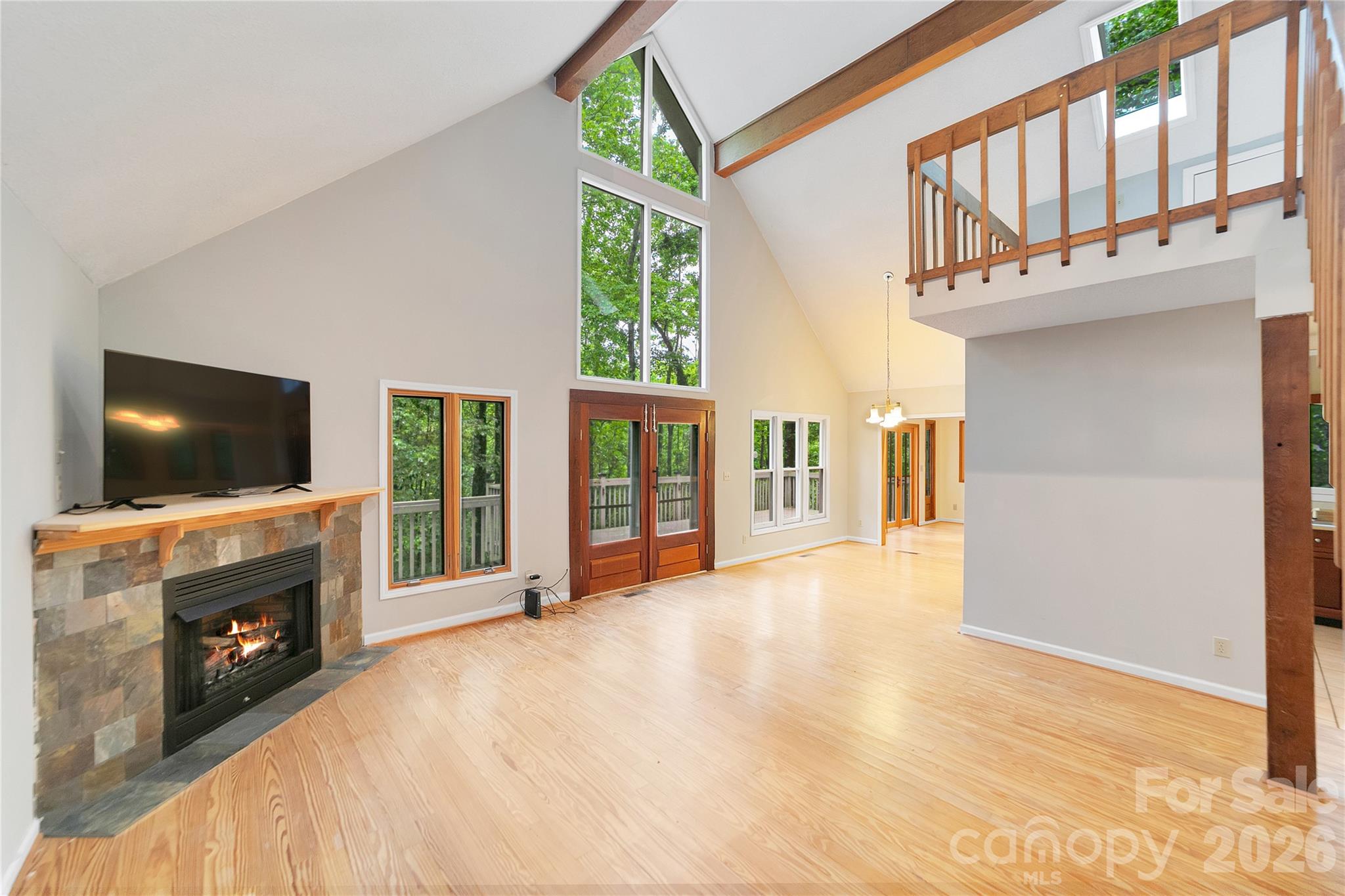 56 Guque Court Property Photo 6