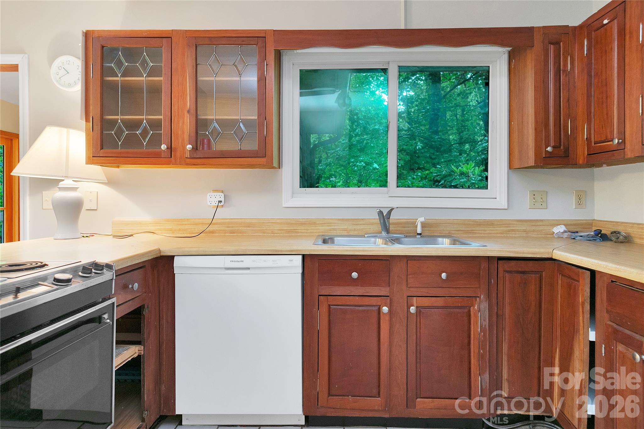 56 Guque Court Property Photo 18