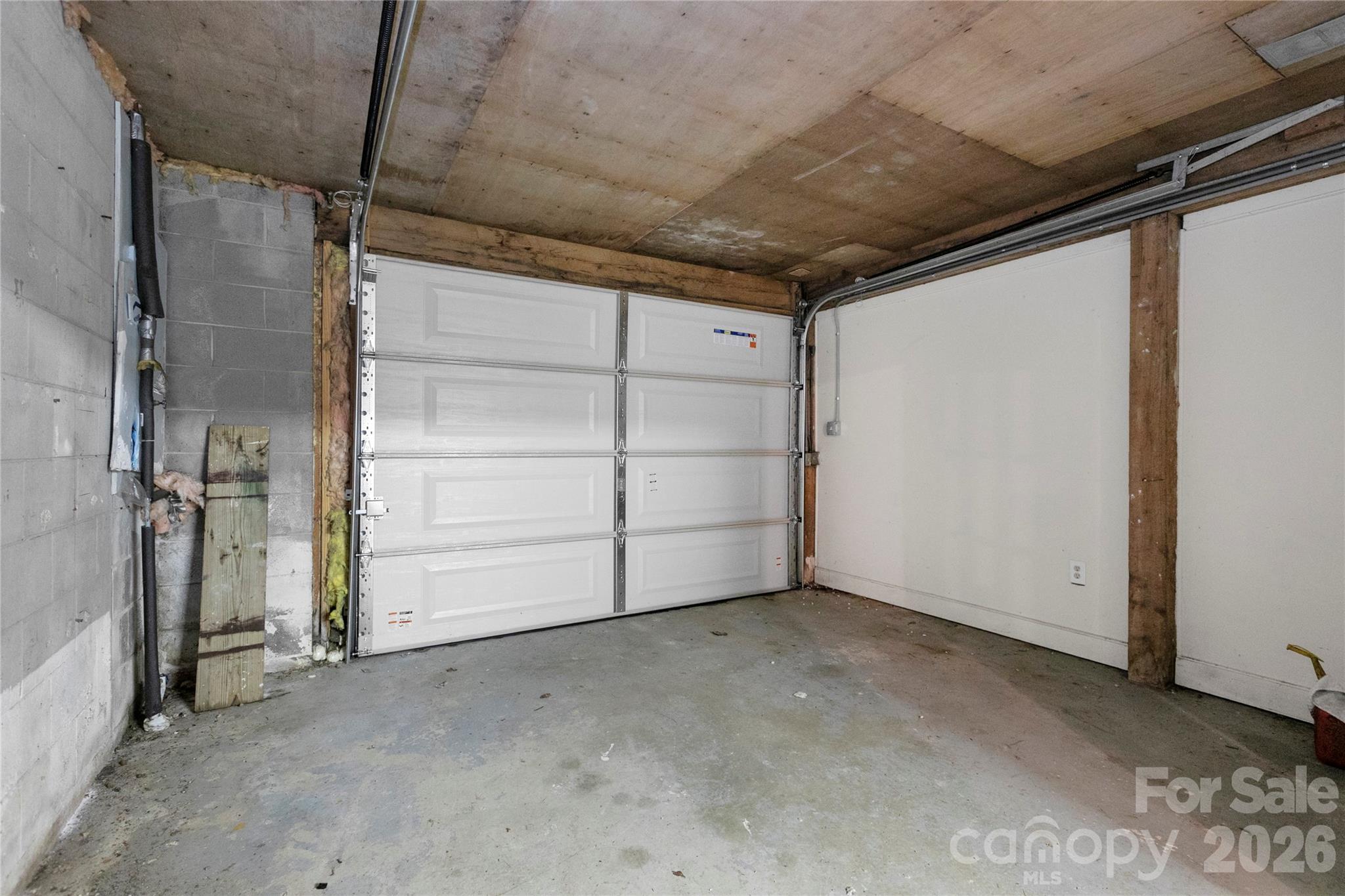 56 Guque Court Property Photo 40