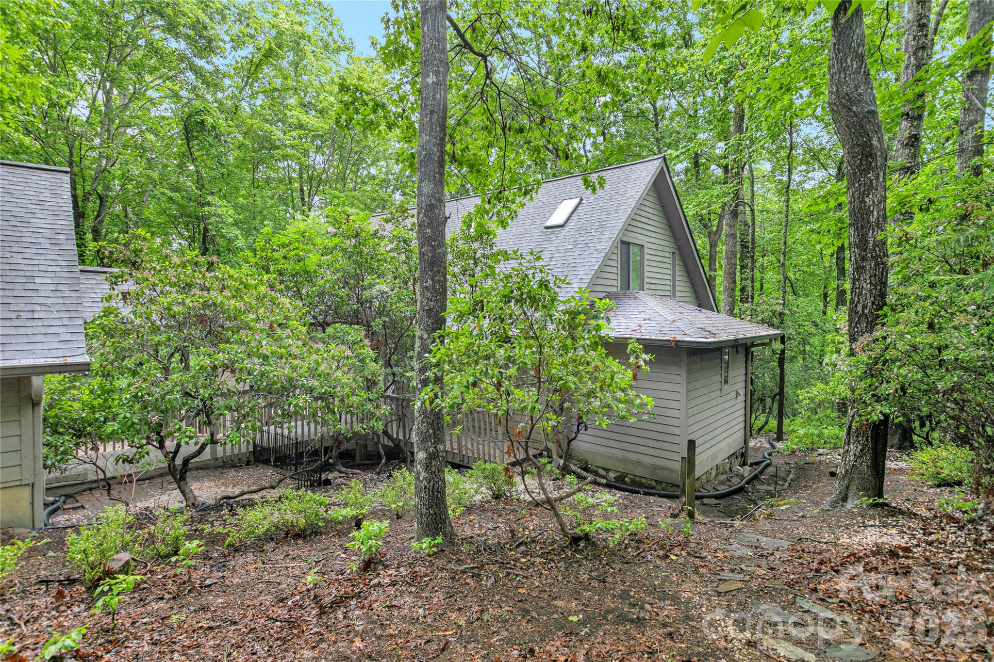 56 Guque Court Property Photo 42