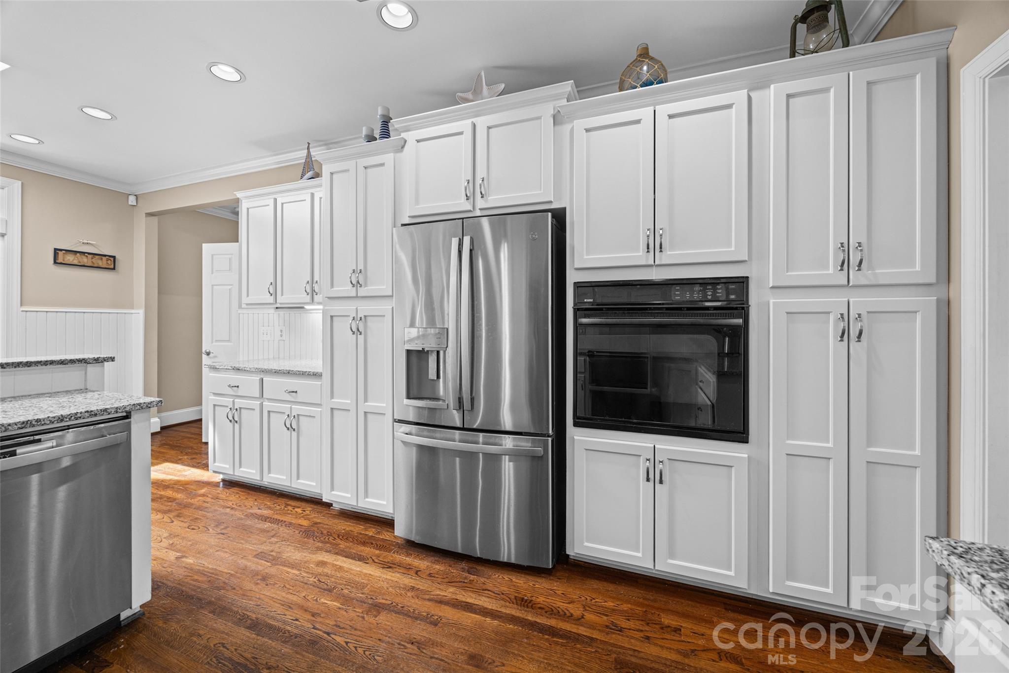 1850 Poinciana Drive Property Photo 12