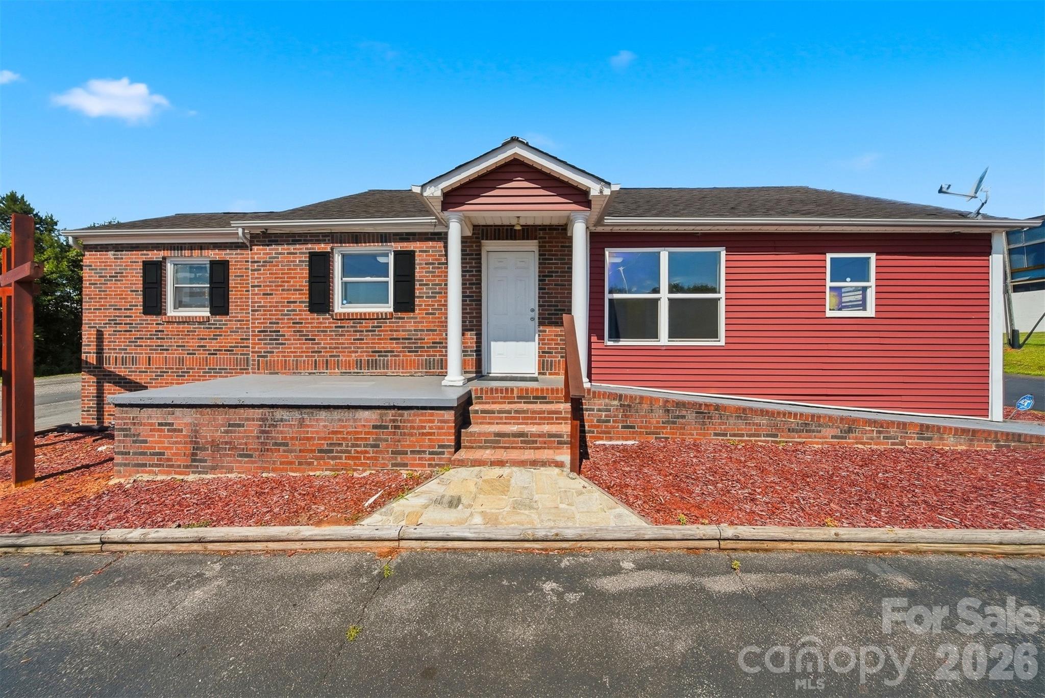3497 Hickory Boulevard Property Photo 4