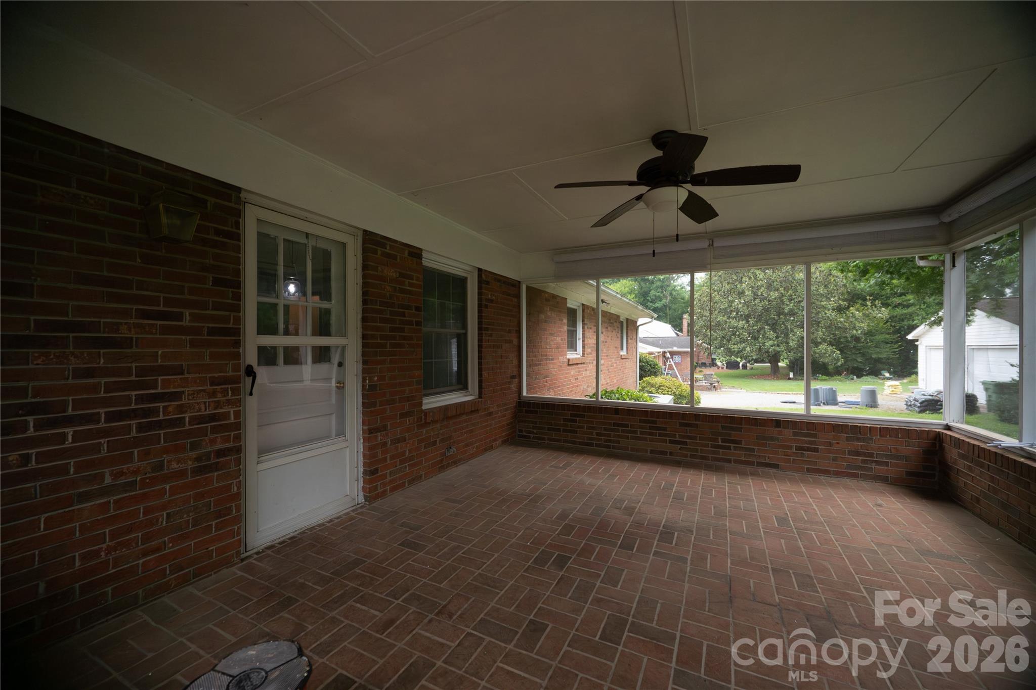 225 Dogwood Drive Property Photo 7