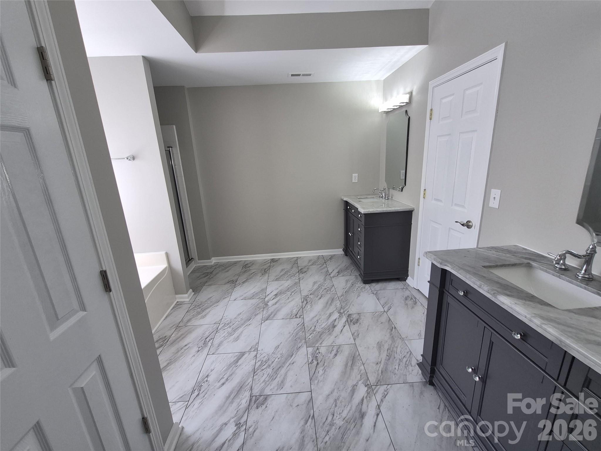 6229 Roseway Court Property Photo 34