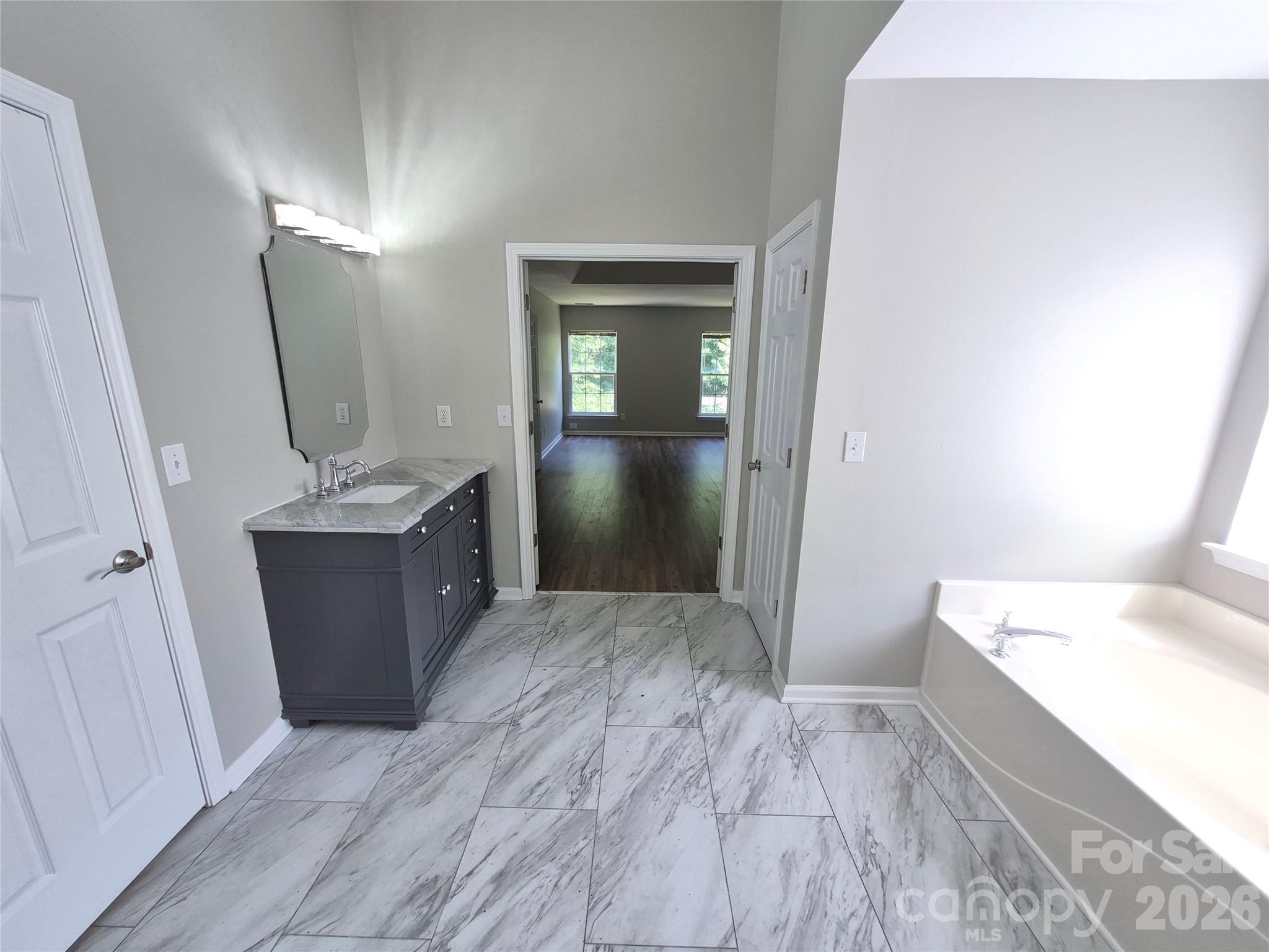 6229 Roseway Court Property Photo 35