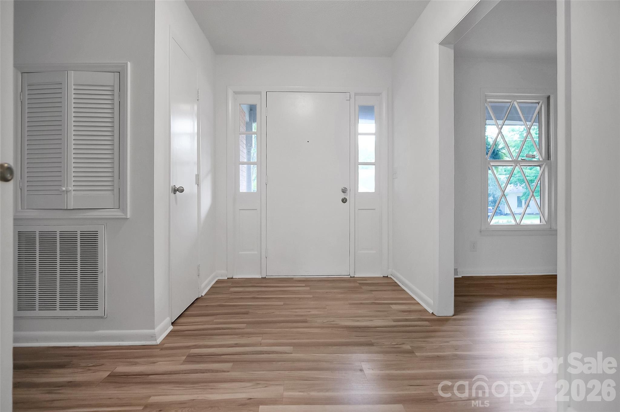 327 Arlington Street Property Photo 5