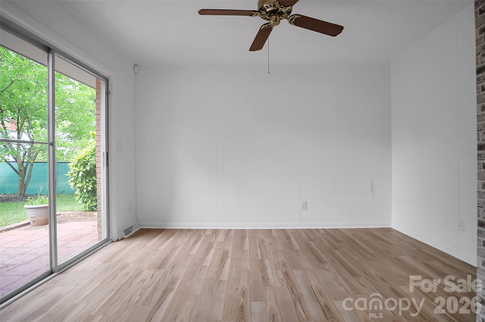 327 Arlington Street Property Photo 13