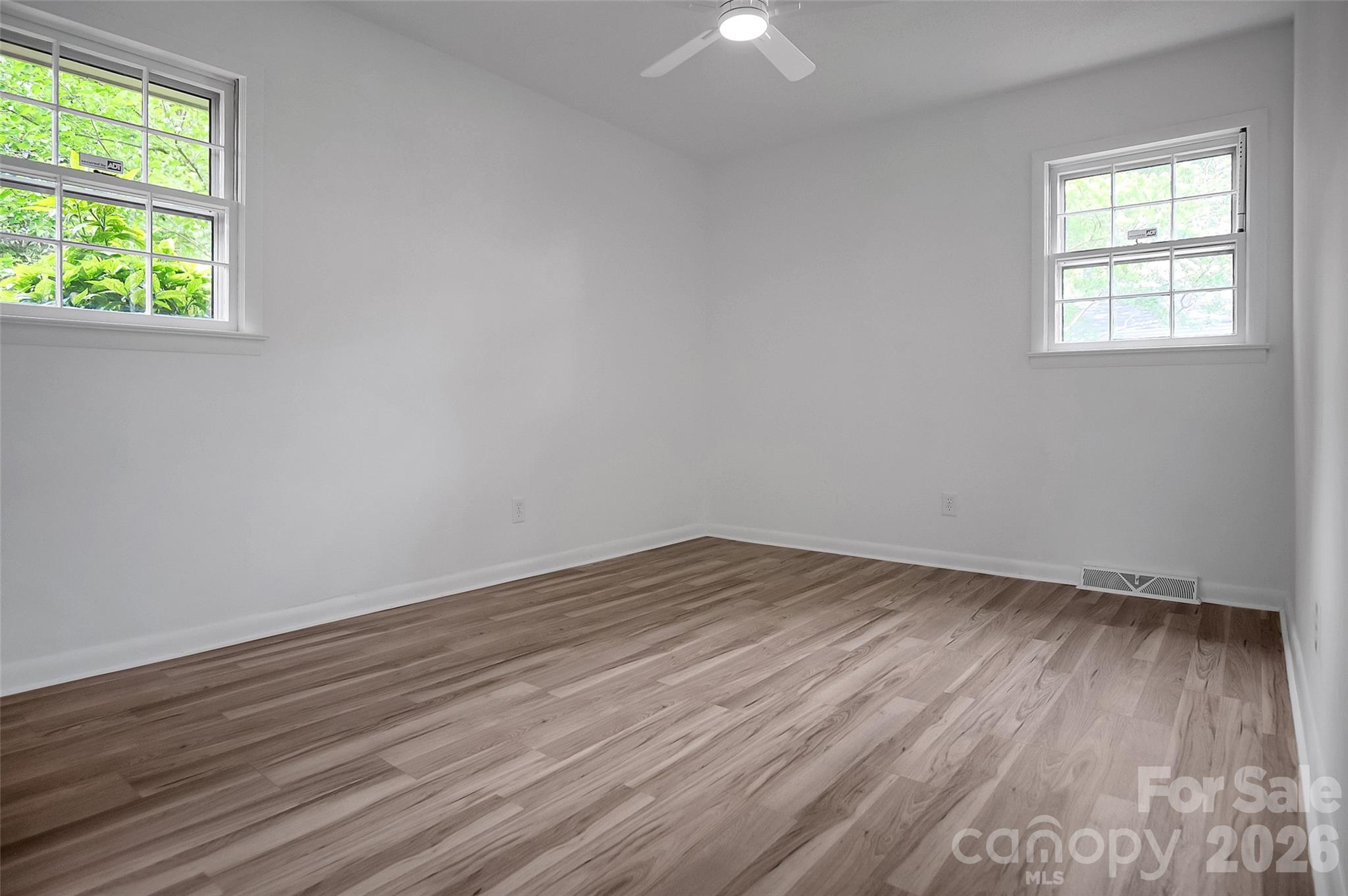 327 Arlington Street Property Photo 14
