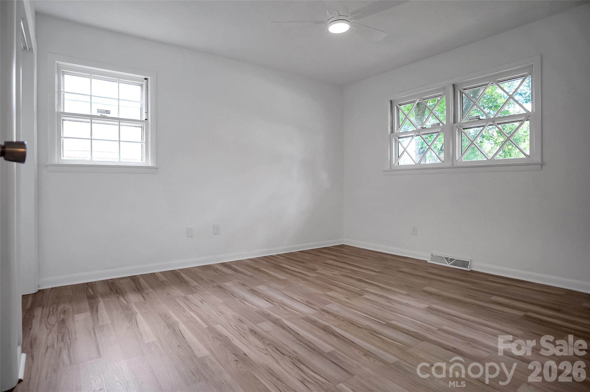 327 Arlington Street Property Photo 16