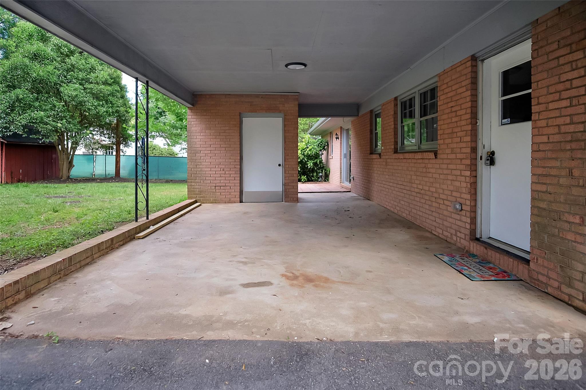 327 Arlington Street Property Photo 20