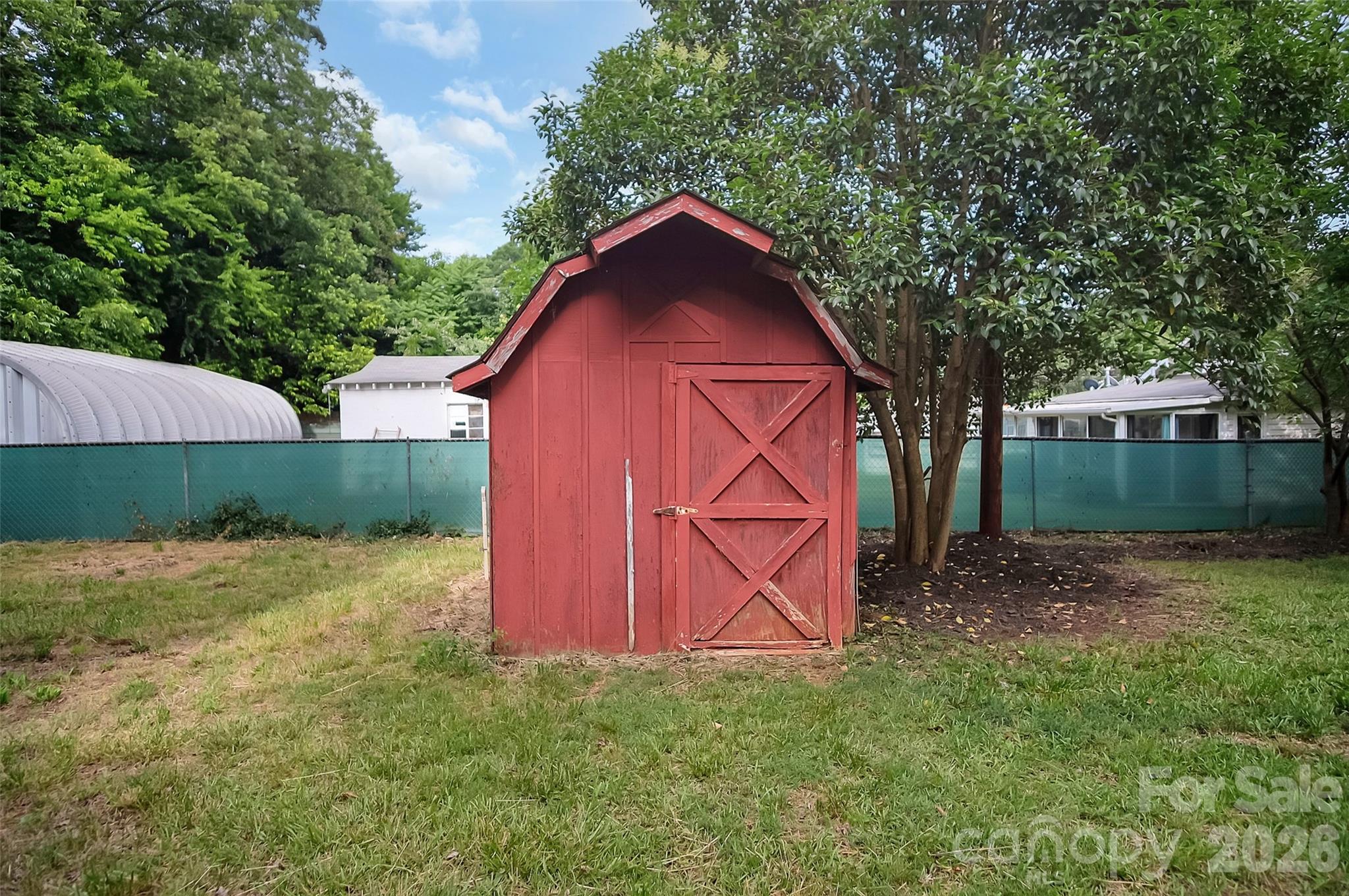 327 Arlington Street Property Photo 29