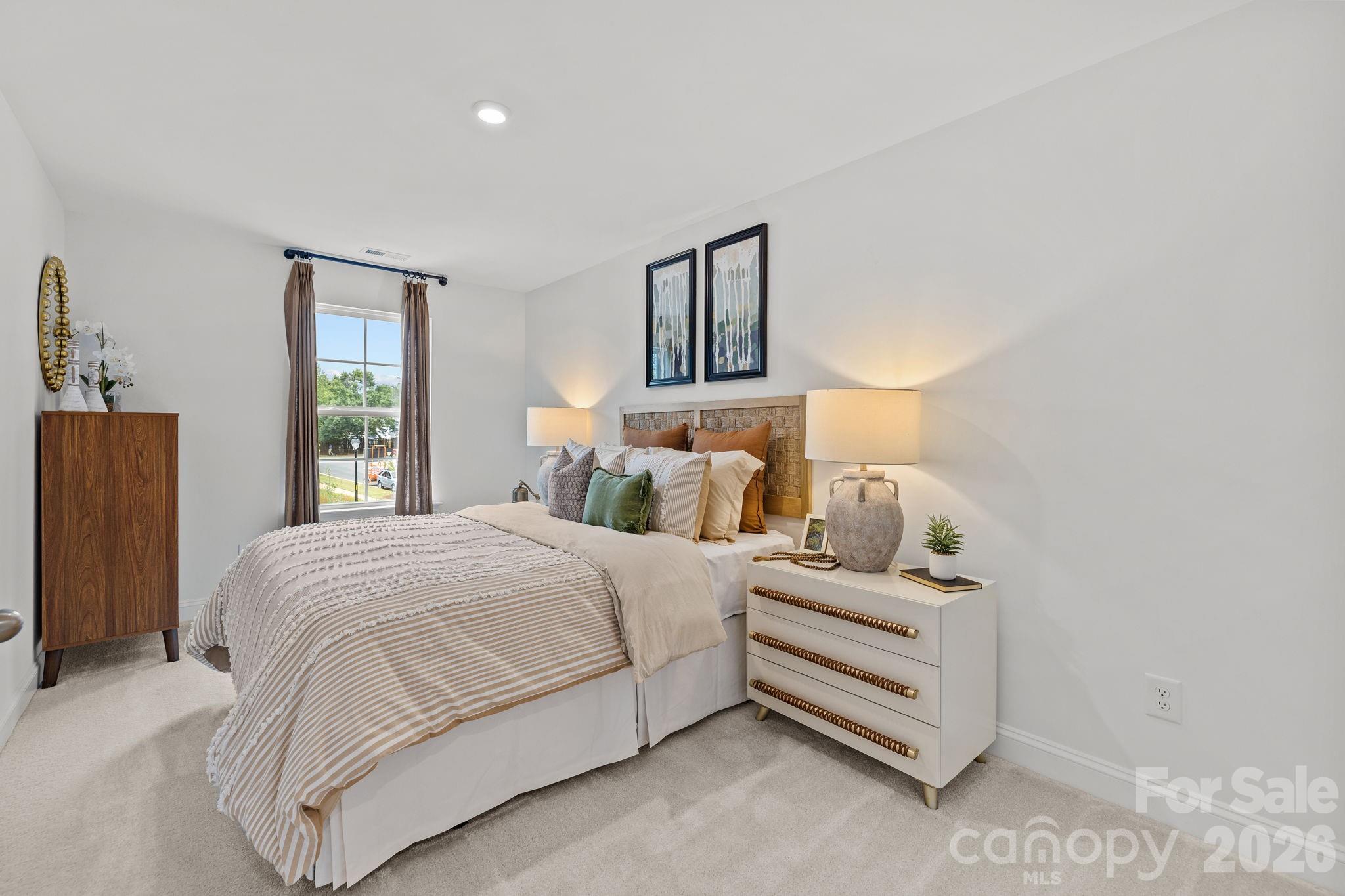 2210 Gladwyne Place Property Photo 14
