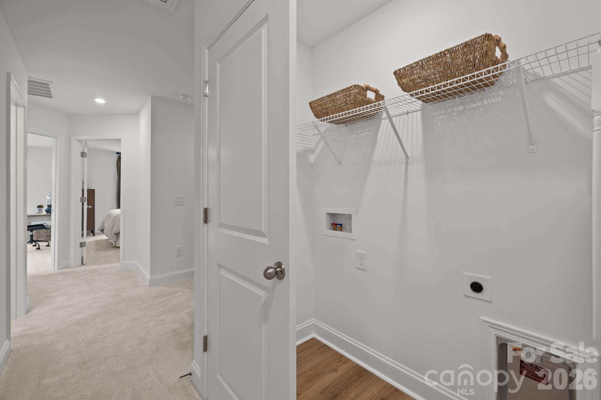 2210 Gladwyne Place Property Photo 16