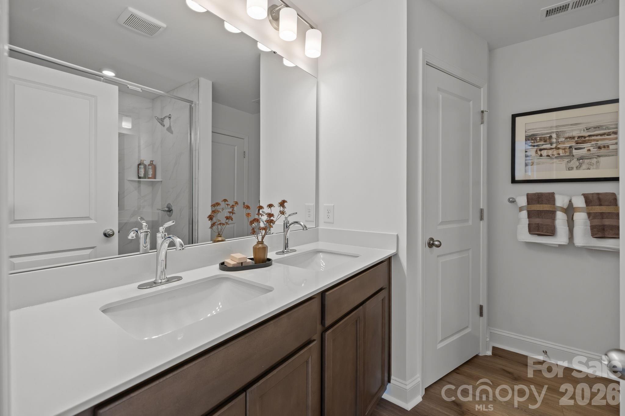 2210 Gladwyne Place Property Photo 20