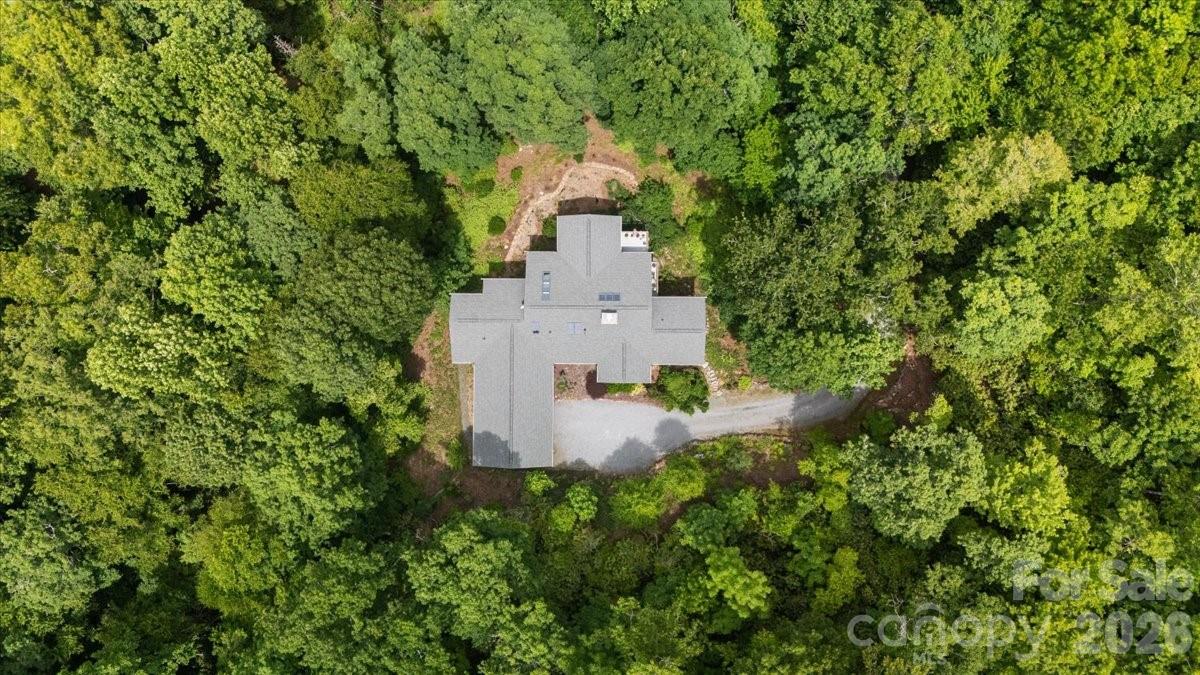 466 Sweetwater Lane Property Photo 41