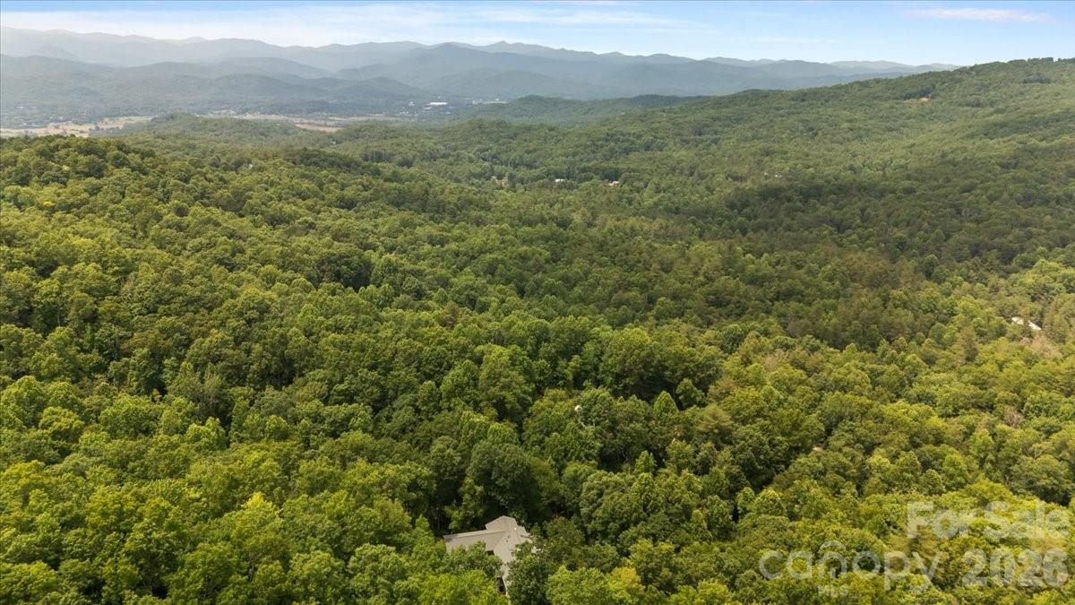 466 Sweetwater Lane Property Photo 42