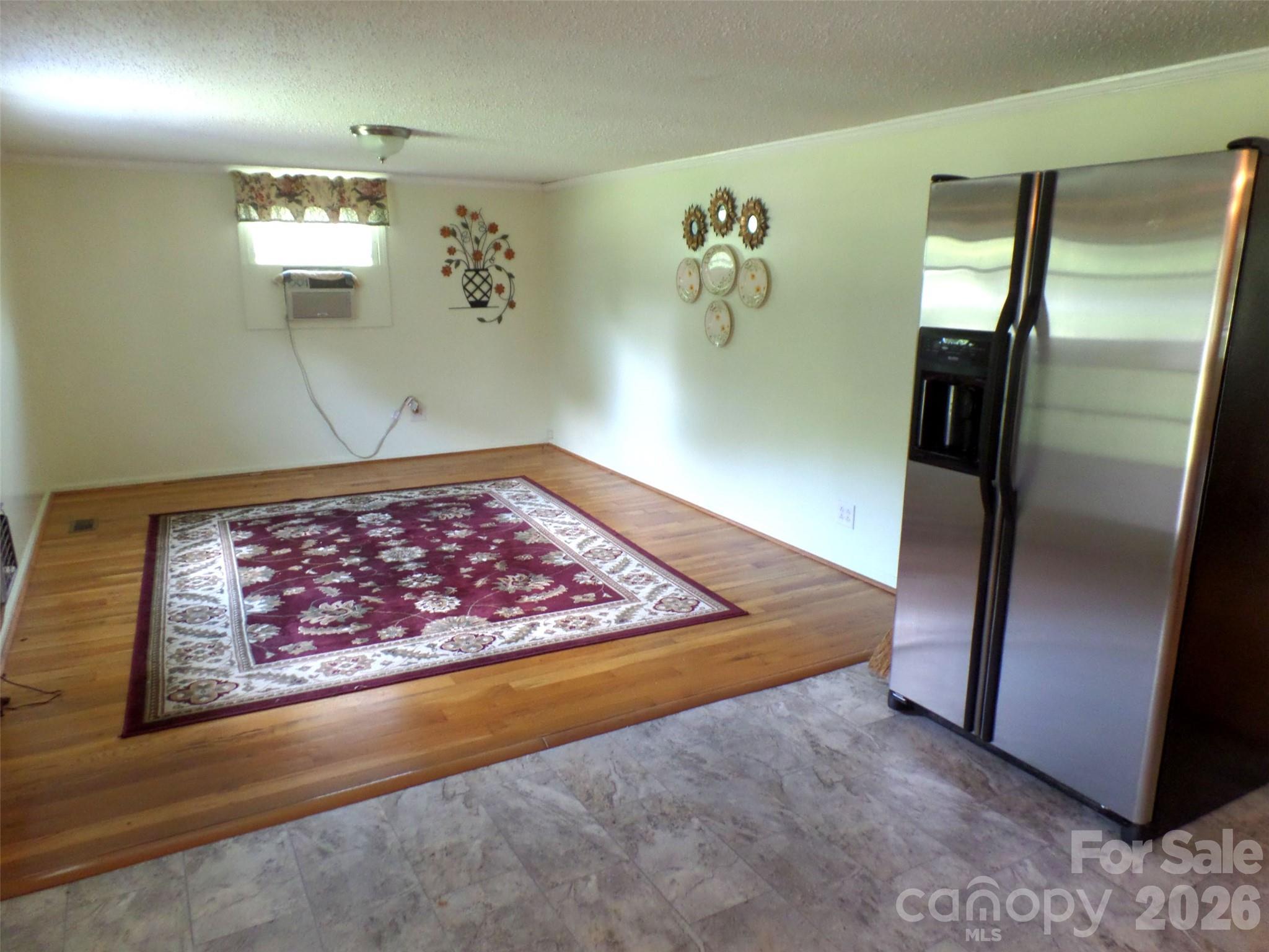 3333 Hunawill Street 2 Property Photo 6