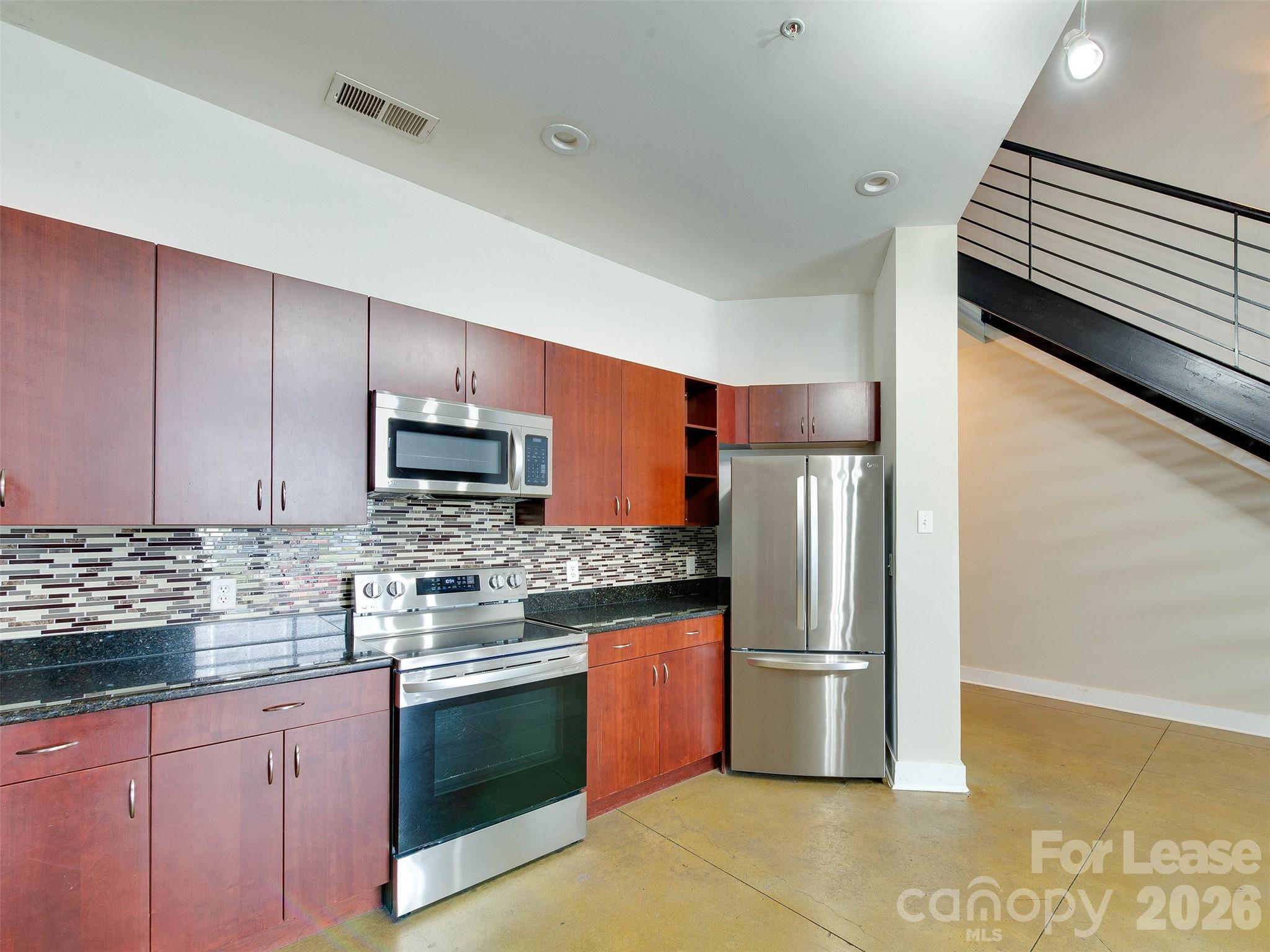 927 Westmere Avenue Property Photo 14