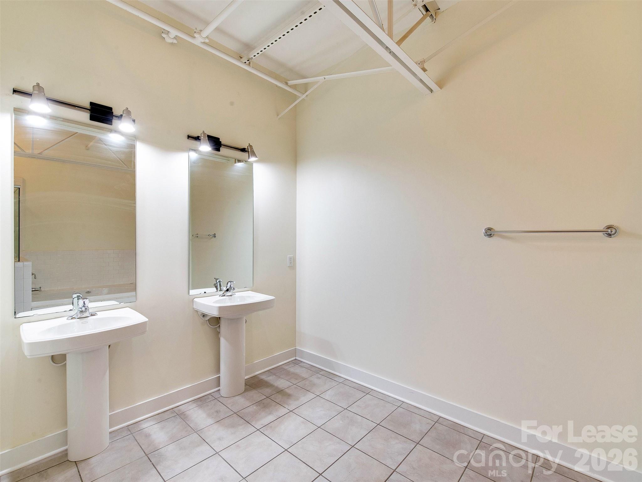 927 Westmere Avenue Property Photo 35