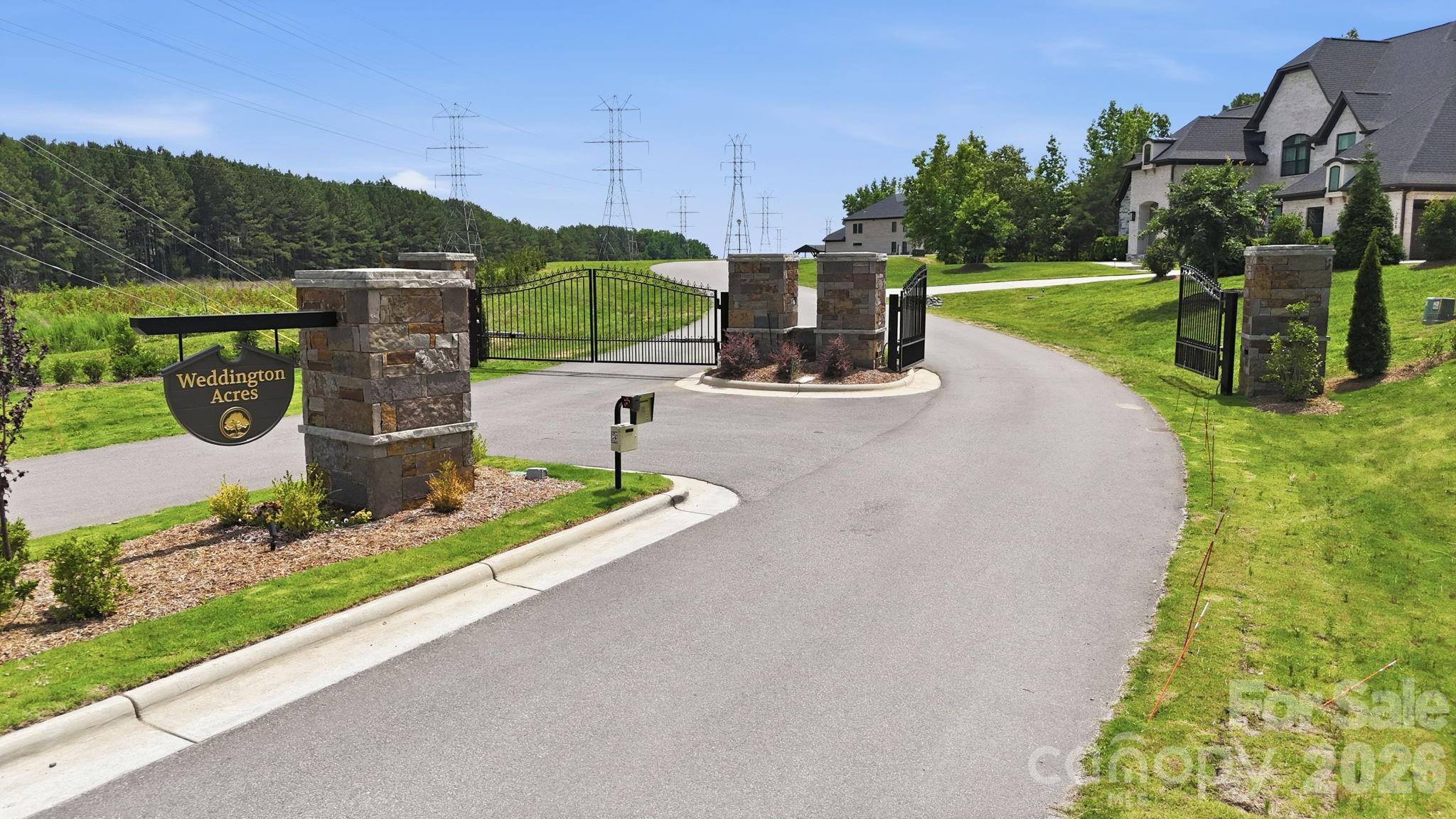 2017 Boswell Way Property Photo 1