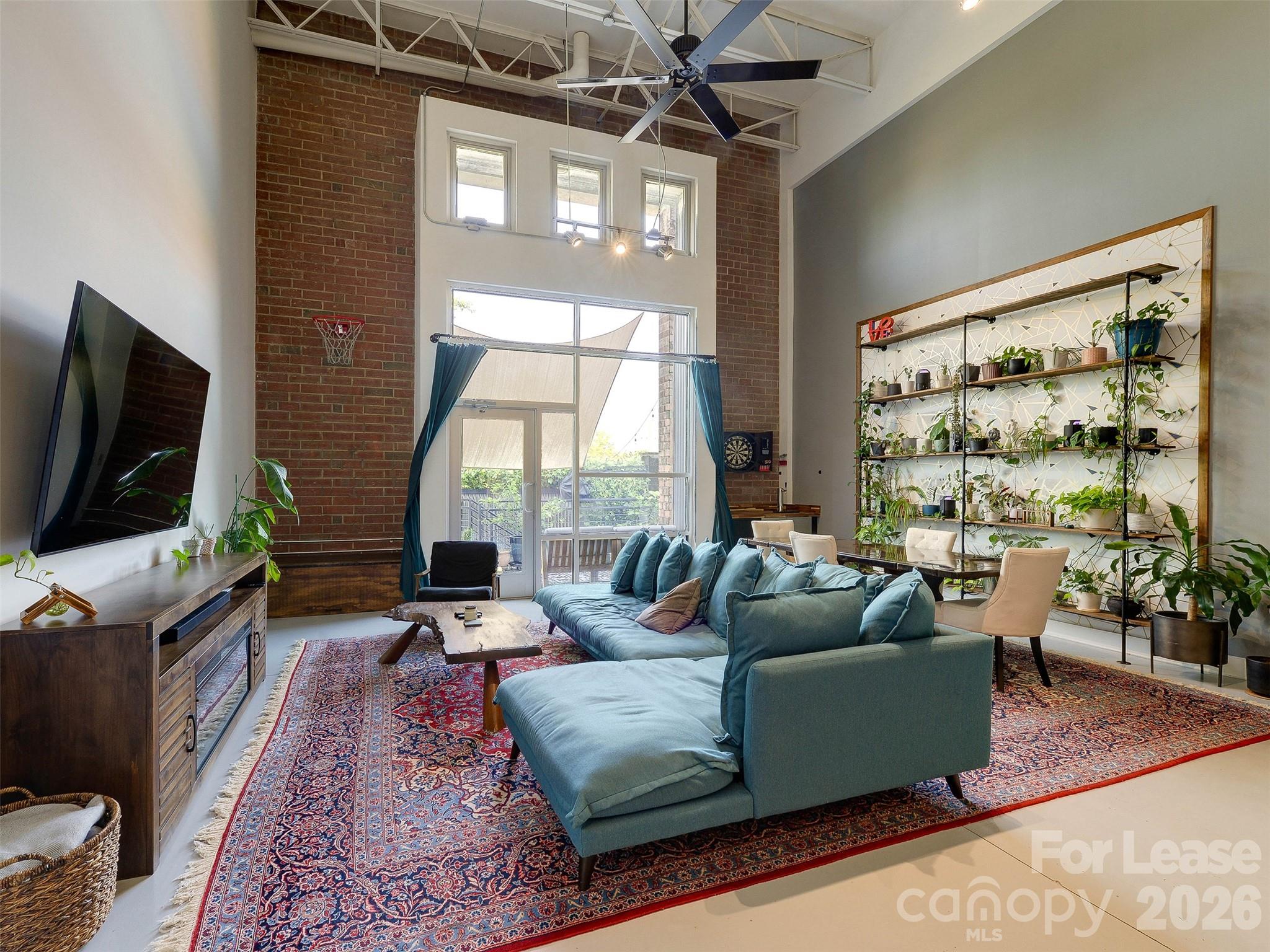 935 Westmere Avenue Property Photo 19