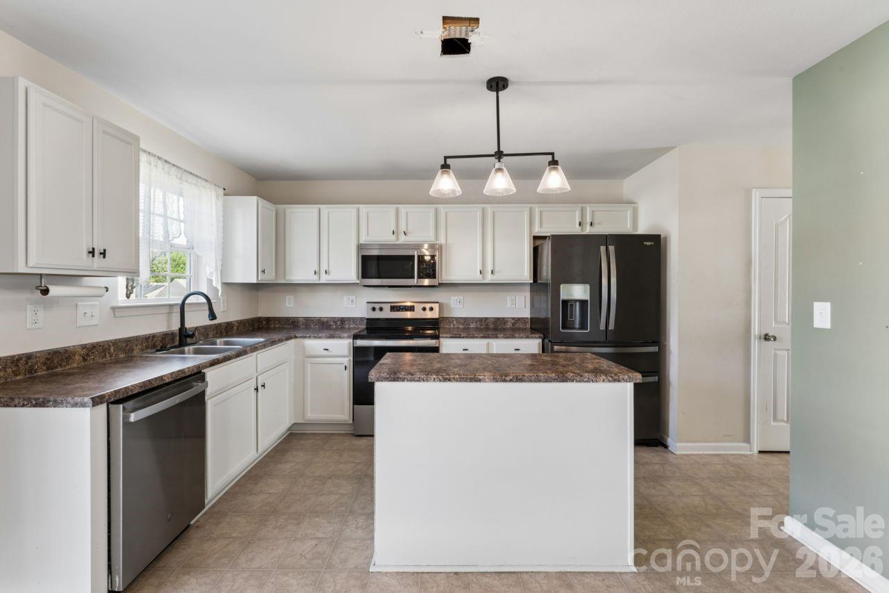 129 Quail Springs Road Property Photo 8