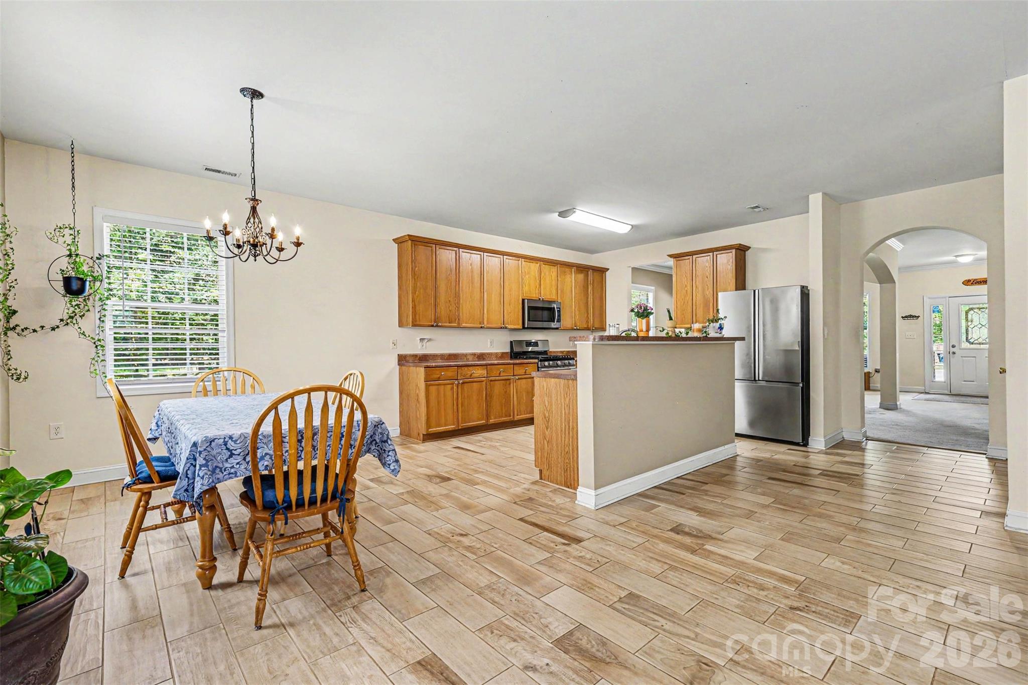 3035 Proverbs Court Property Photo 4
