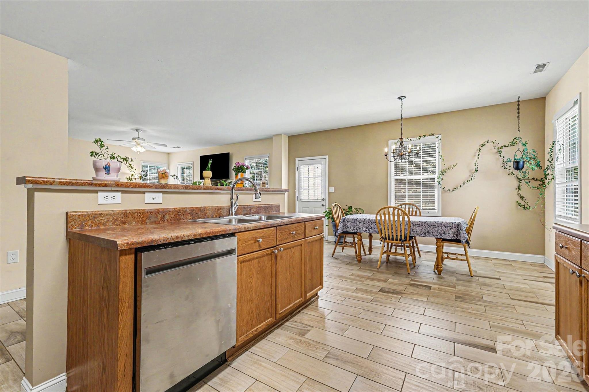 3035 Proverbs Court Property Photo 5