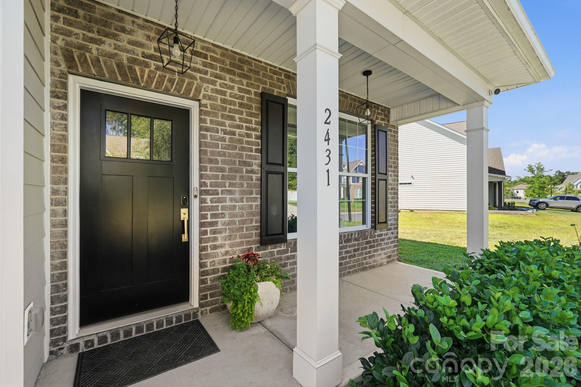 2431 Napa Terrace Property Photo 4
