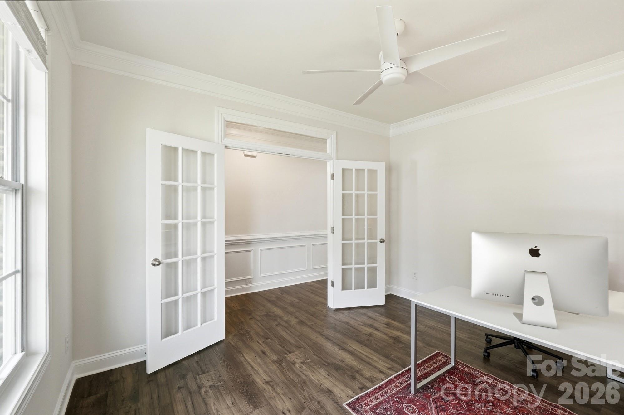 2431 Napa Terrace Property Photo 17