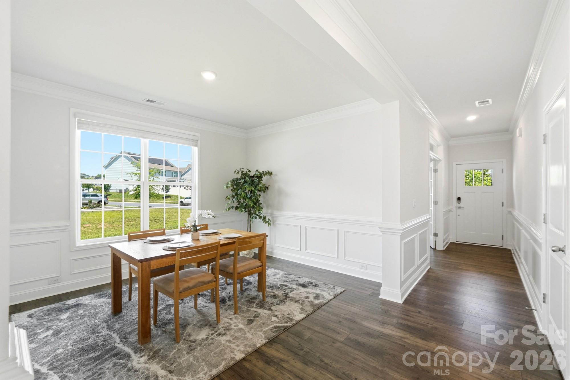 2431 Napa Terrace Property Photo 19