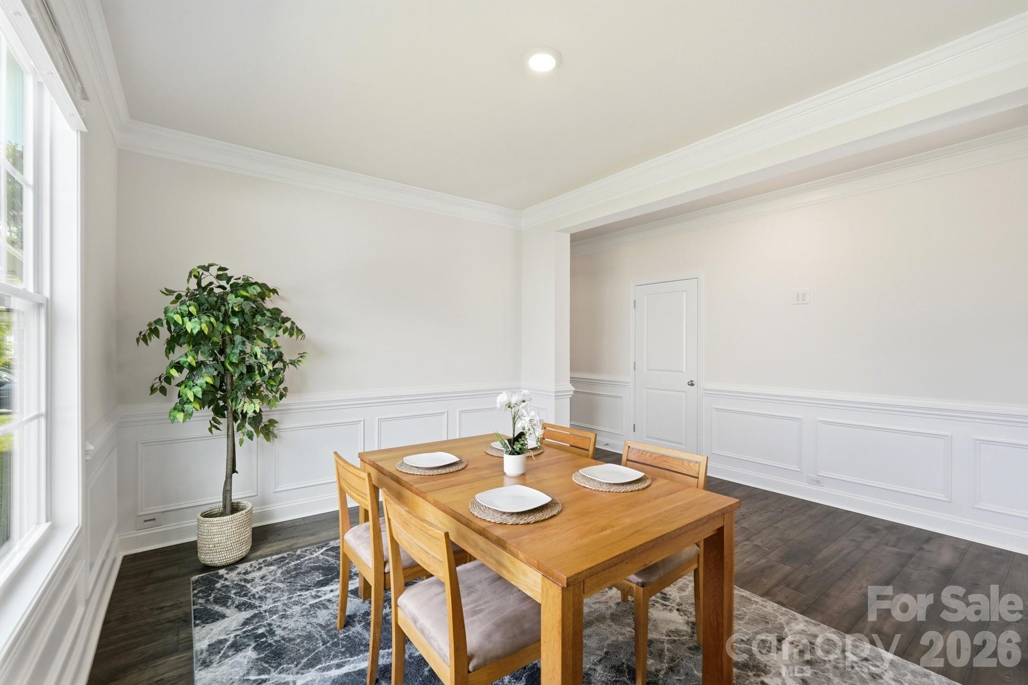 2431 Napa Terrace Property Photo 20