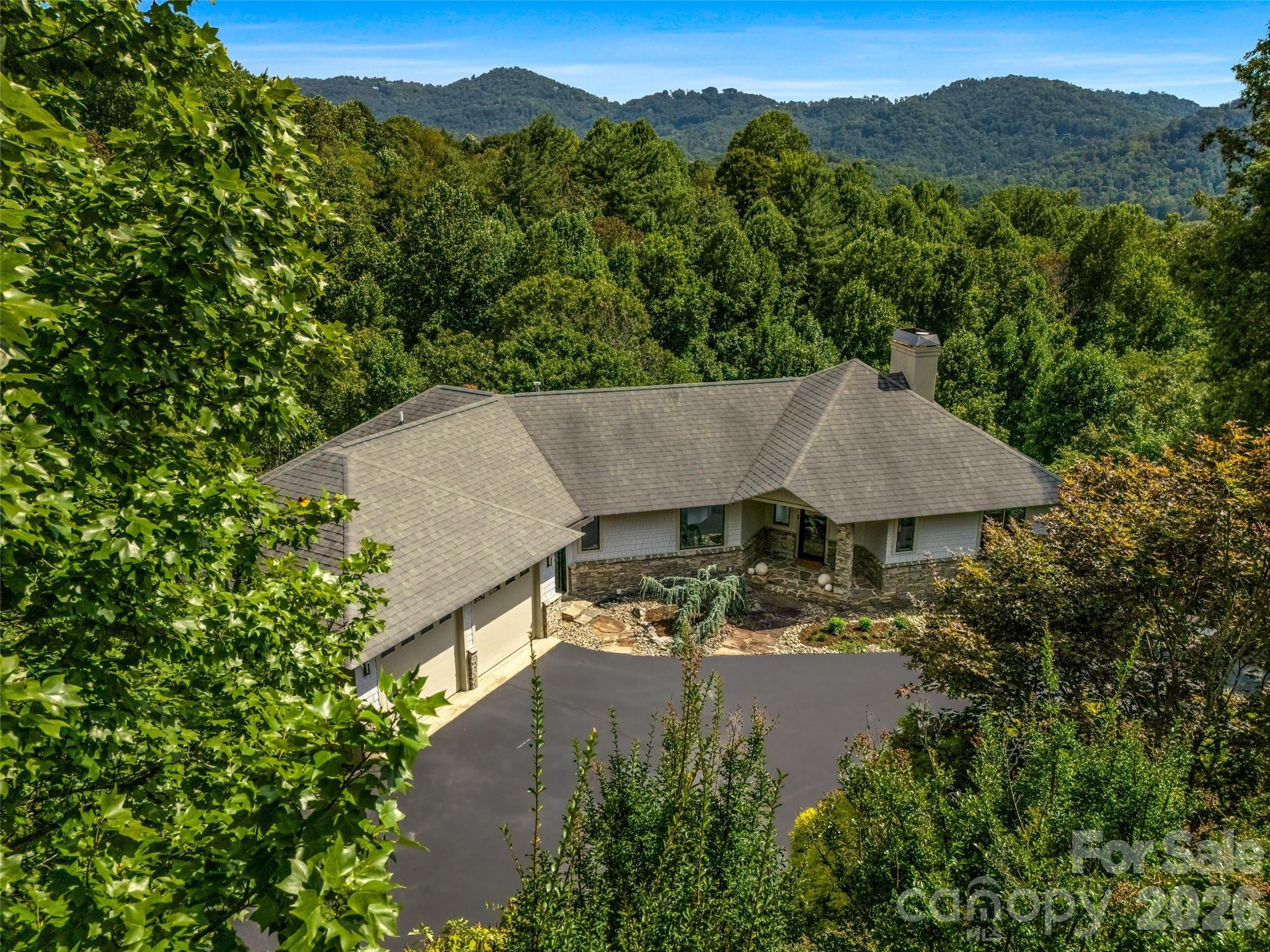 47 Garland Drive Property Photo 26