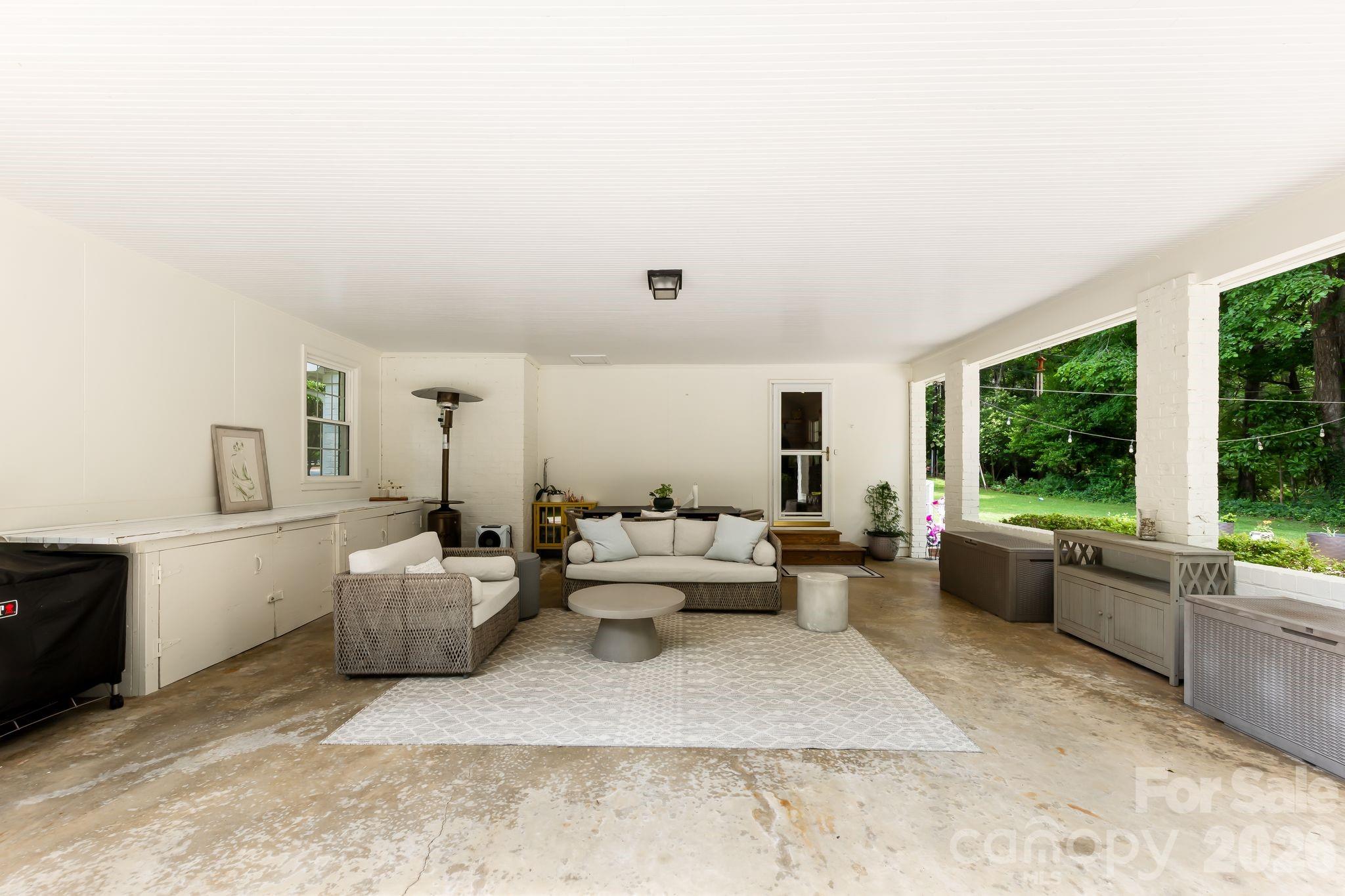 6620 Newhall Road Property Photo 31