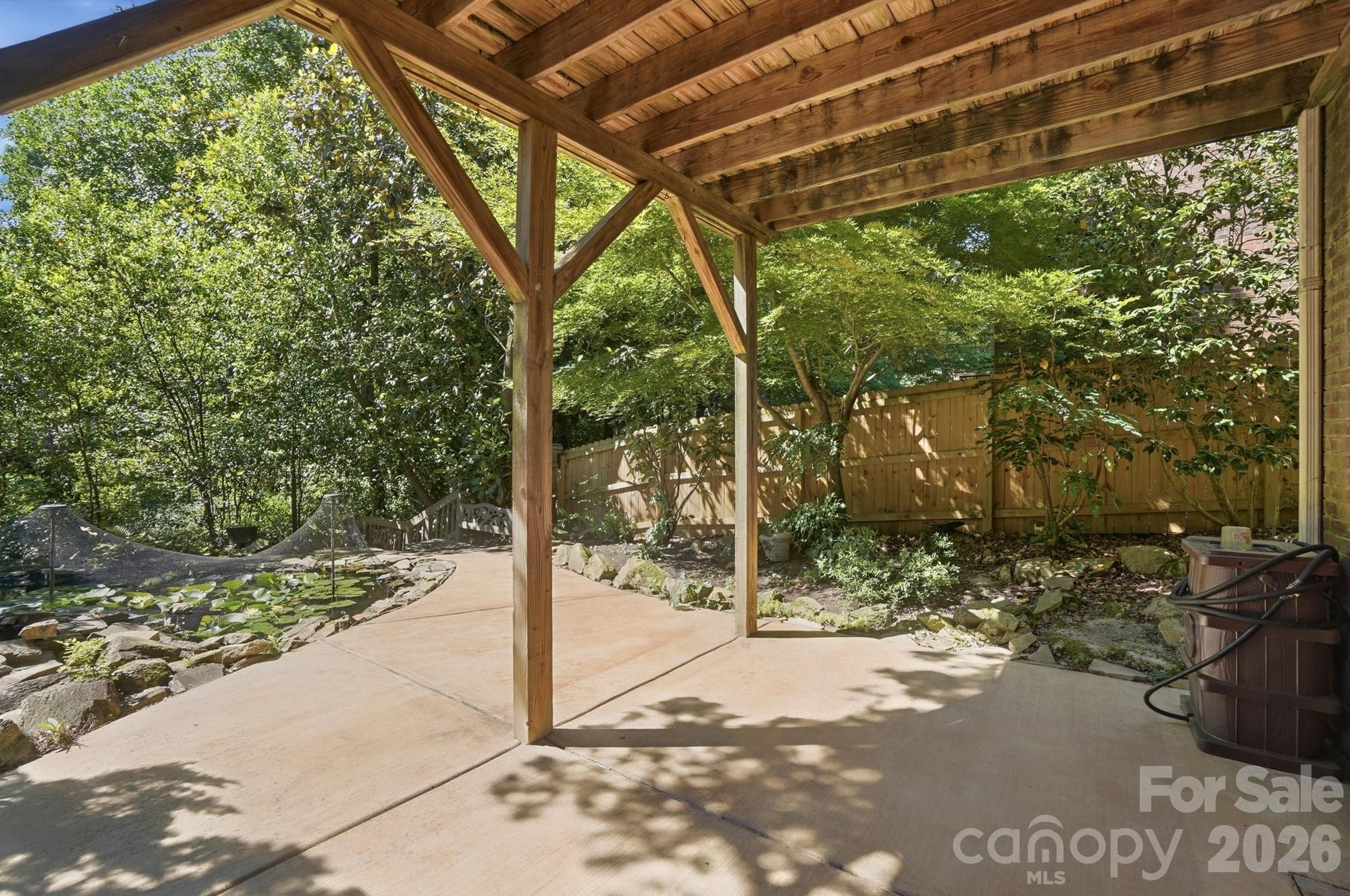 723 Walnut Point Drive Property Photo 41