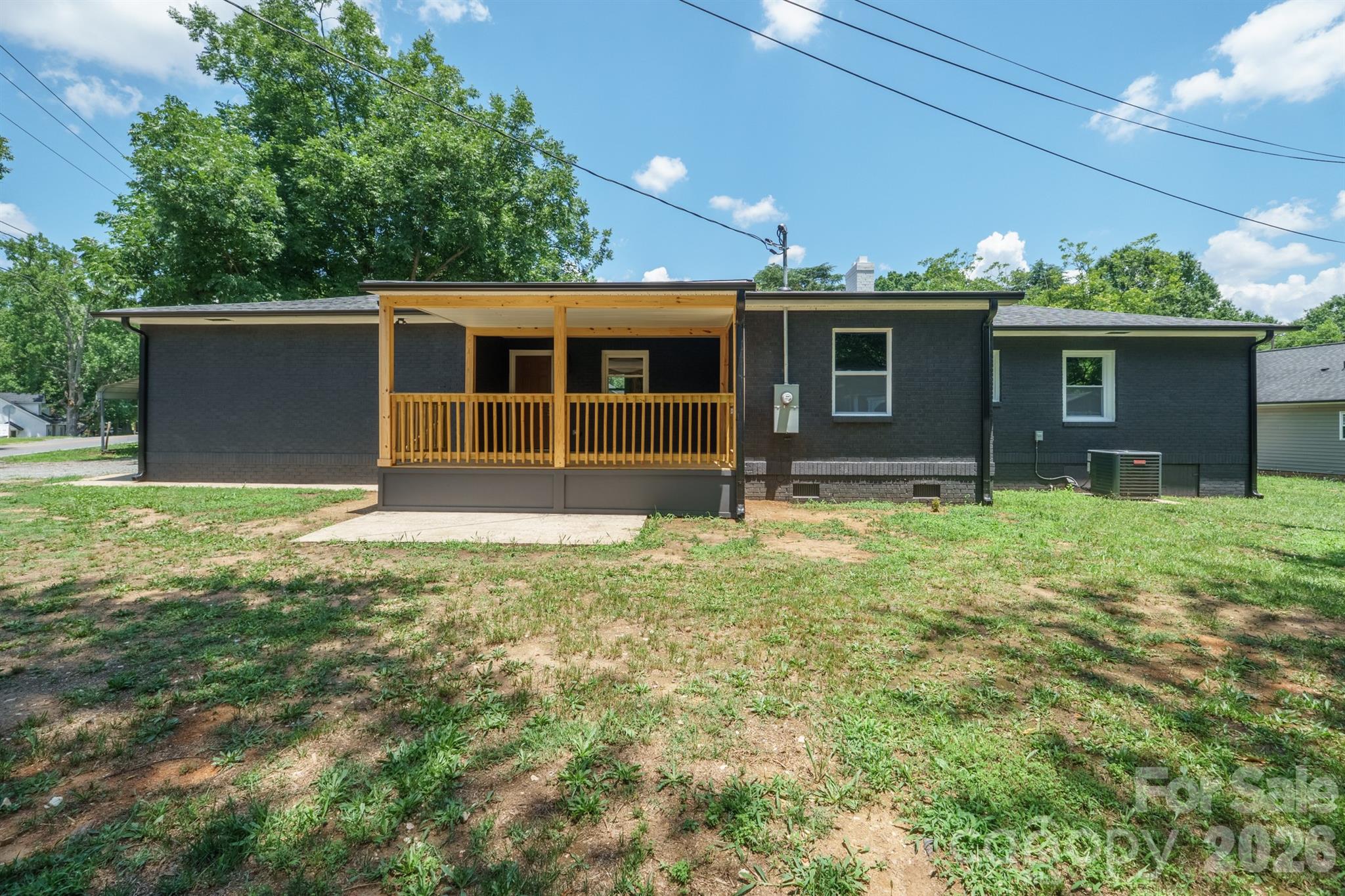 841 Murphy Street Property Photo 6