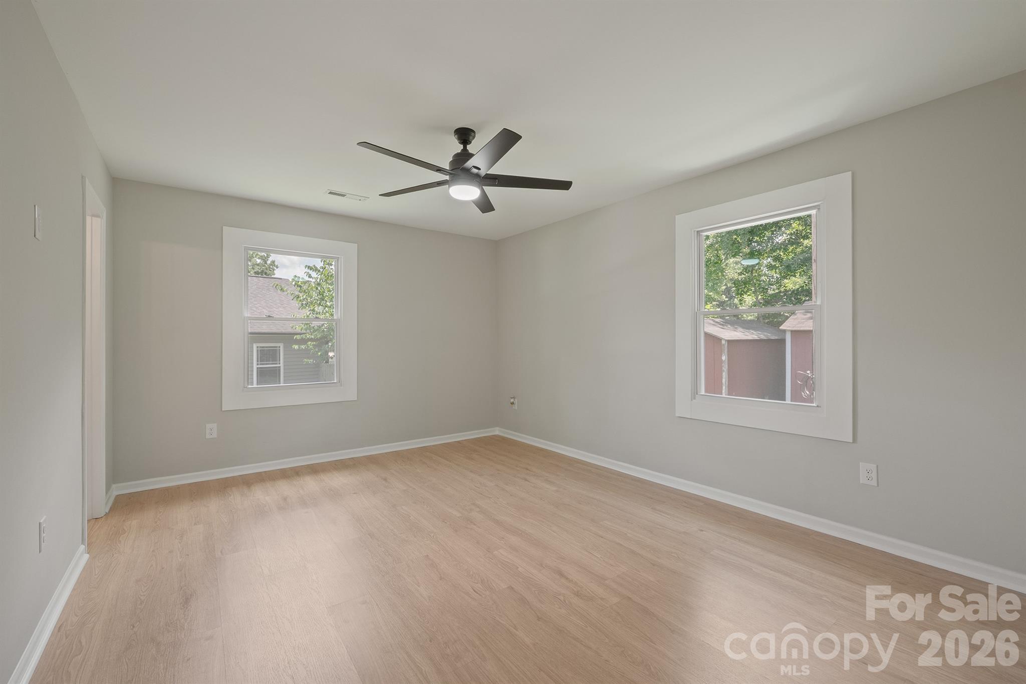 841 Murphy Street Property Photo 21