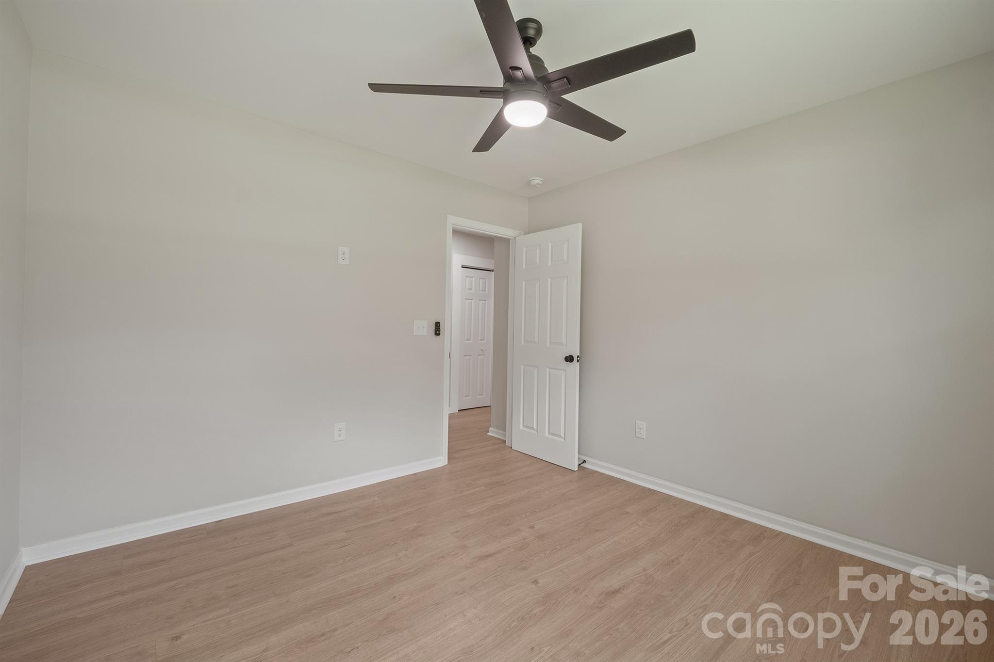 841 Murphy Street Property Photo 29