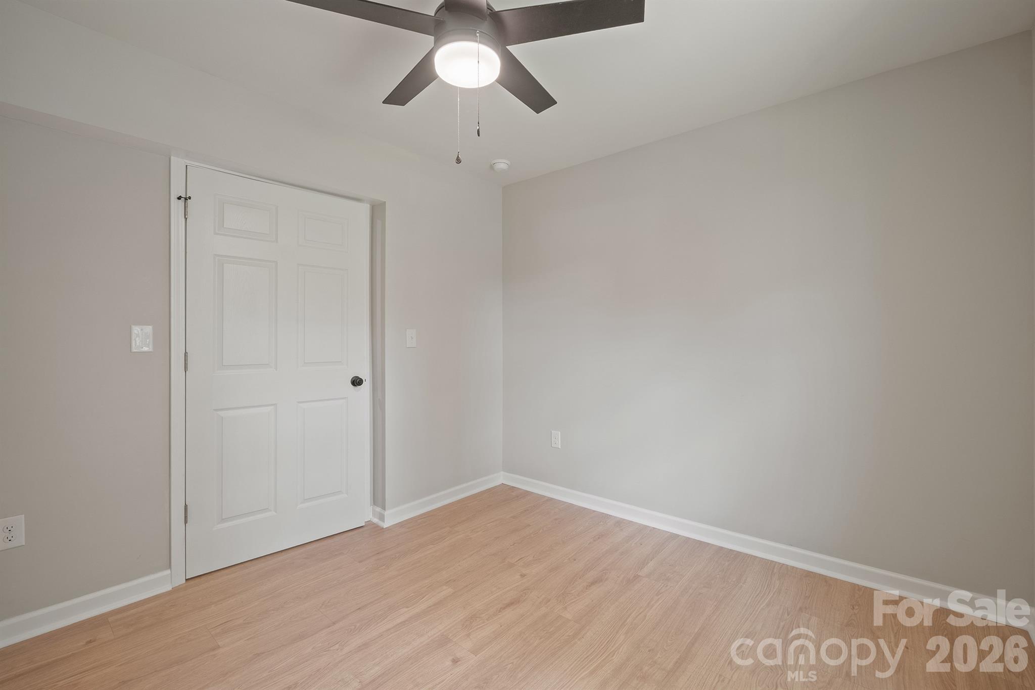 841 Murphy Street Property Photo 35