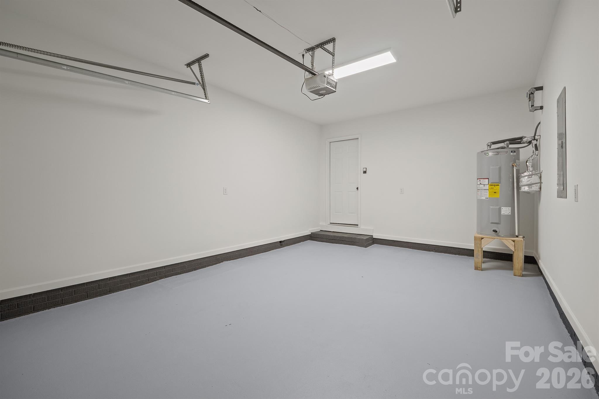 841 Murphy Street Property Photo 39
