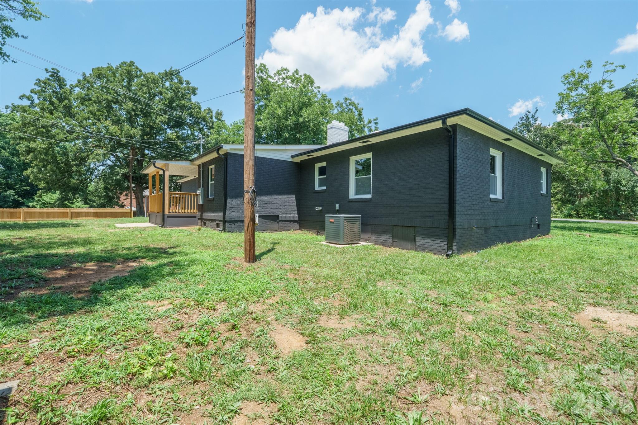 841 Murphy Street Property Photo 42