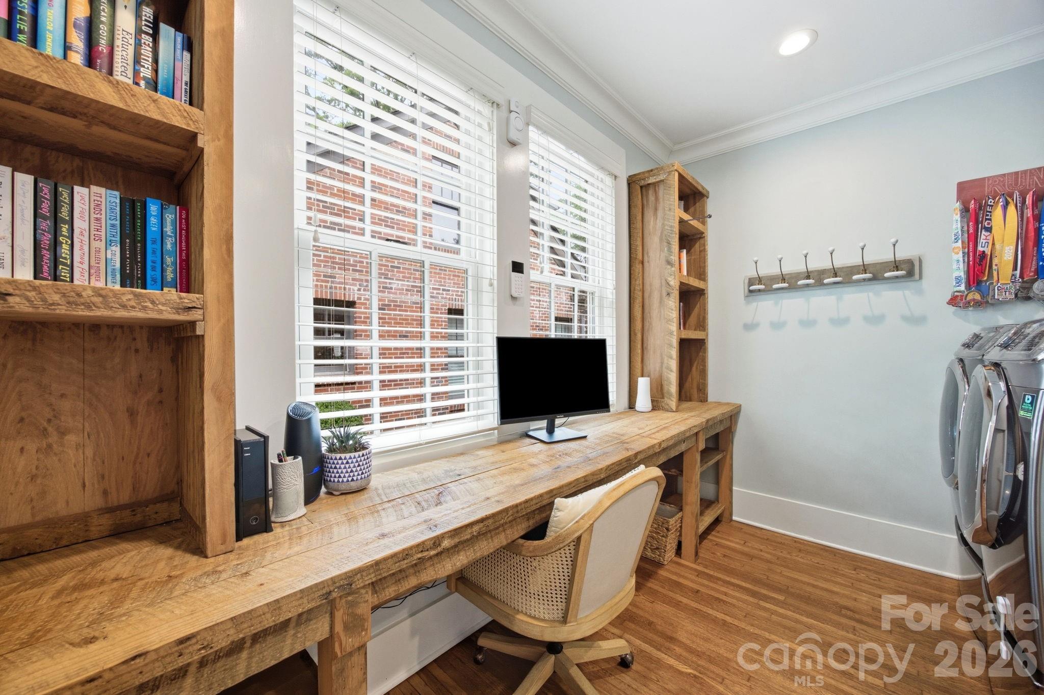1726 S Mint Street Property Photo 18