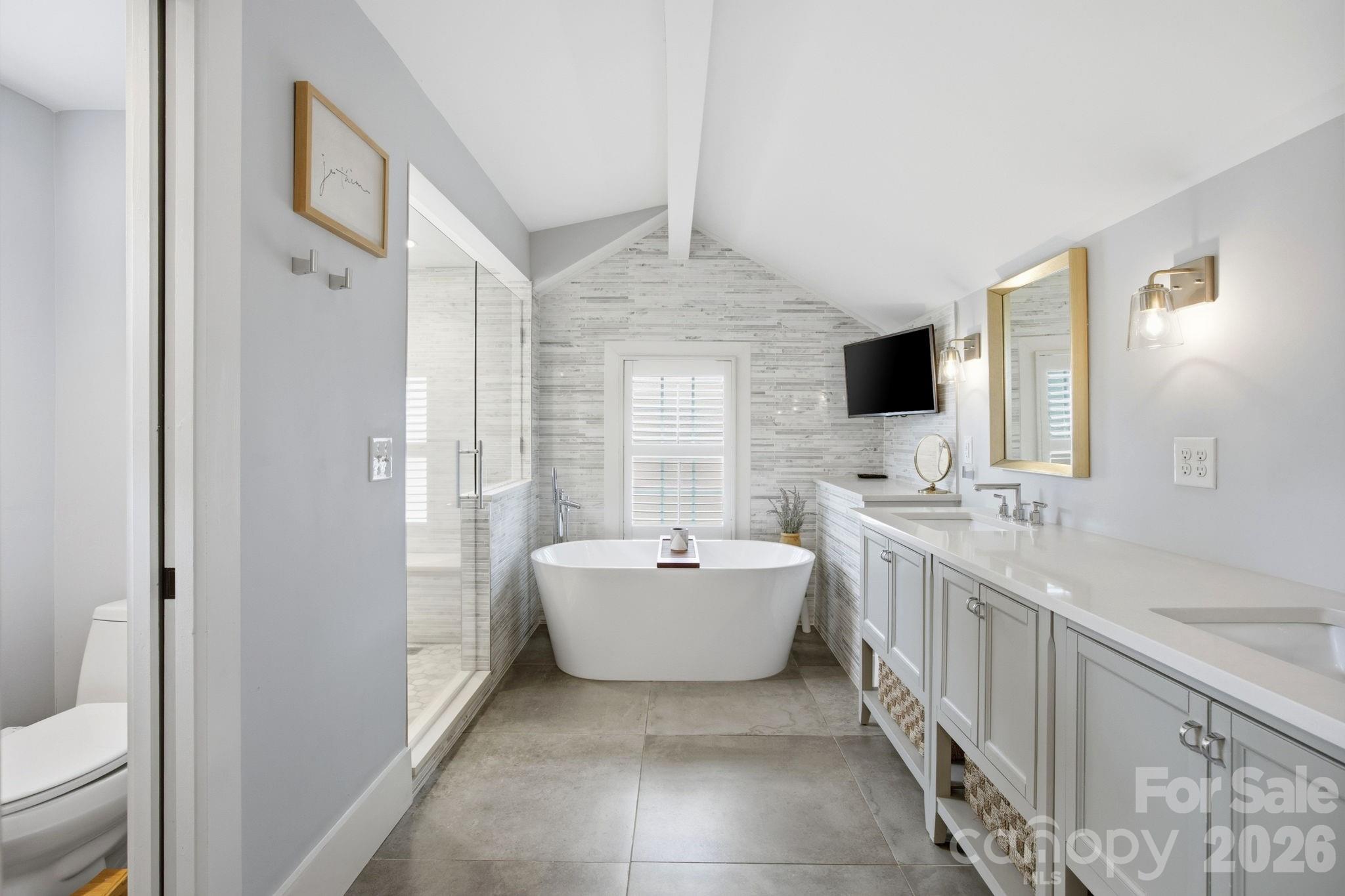 1726 S Mint Street Property Photo 23
