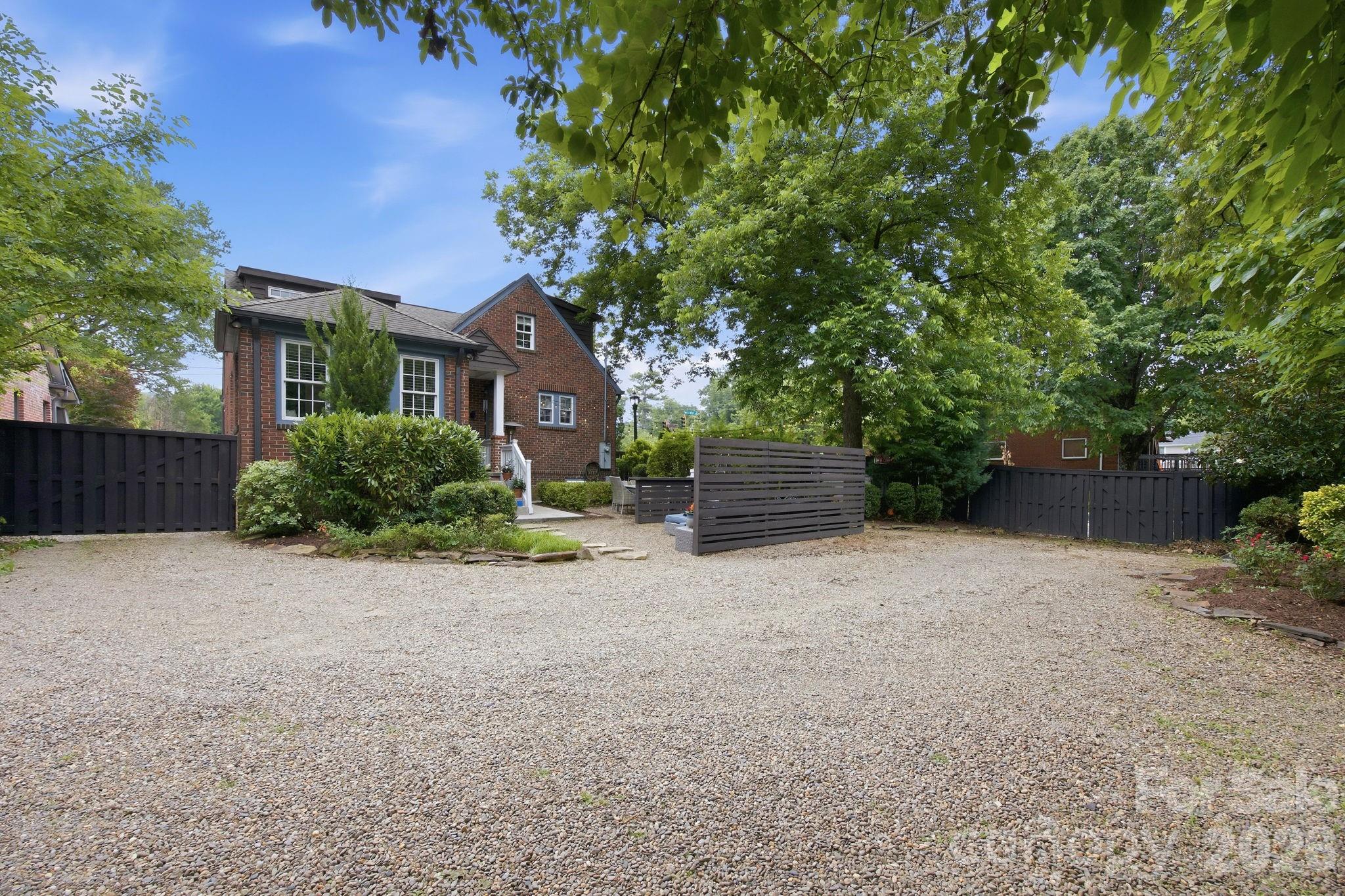 1726 S Mint Street Property Photo 44