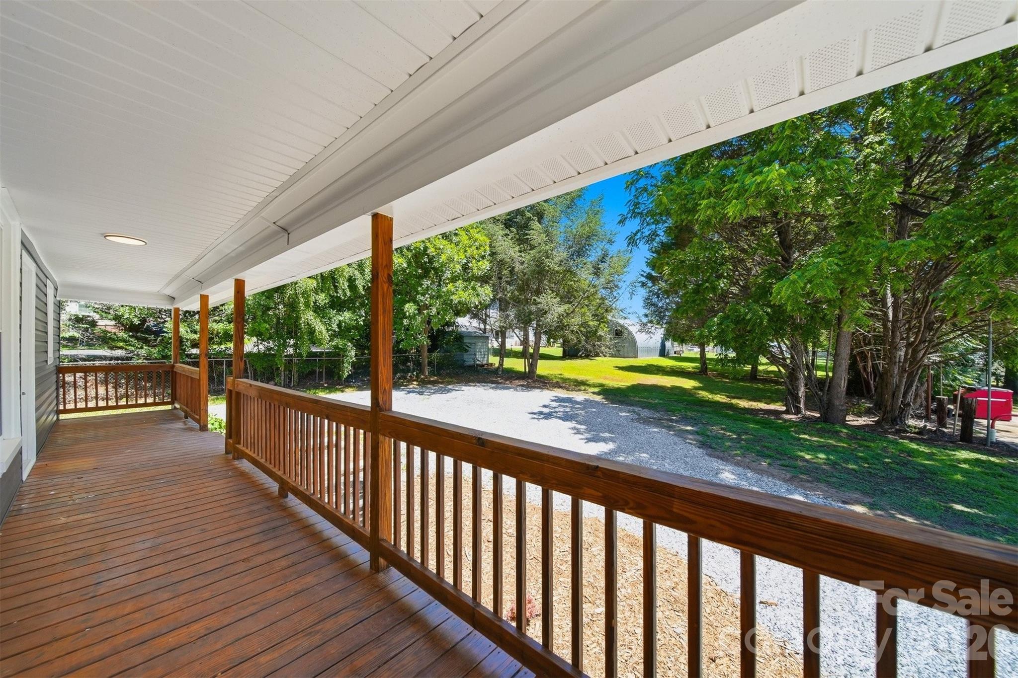1303 S Sterling Street Property Photo 20