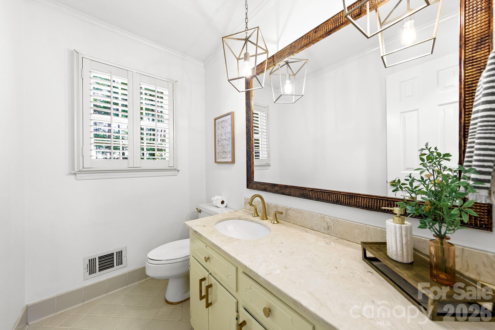 5901 Grosner Place Property Photo 15