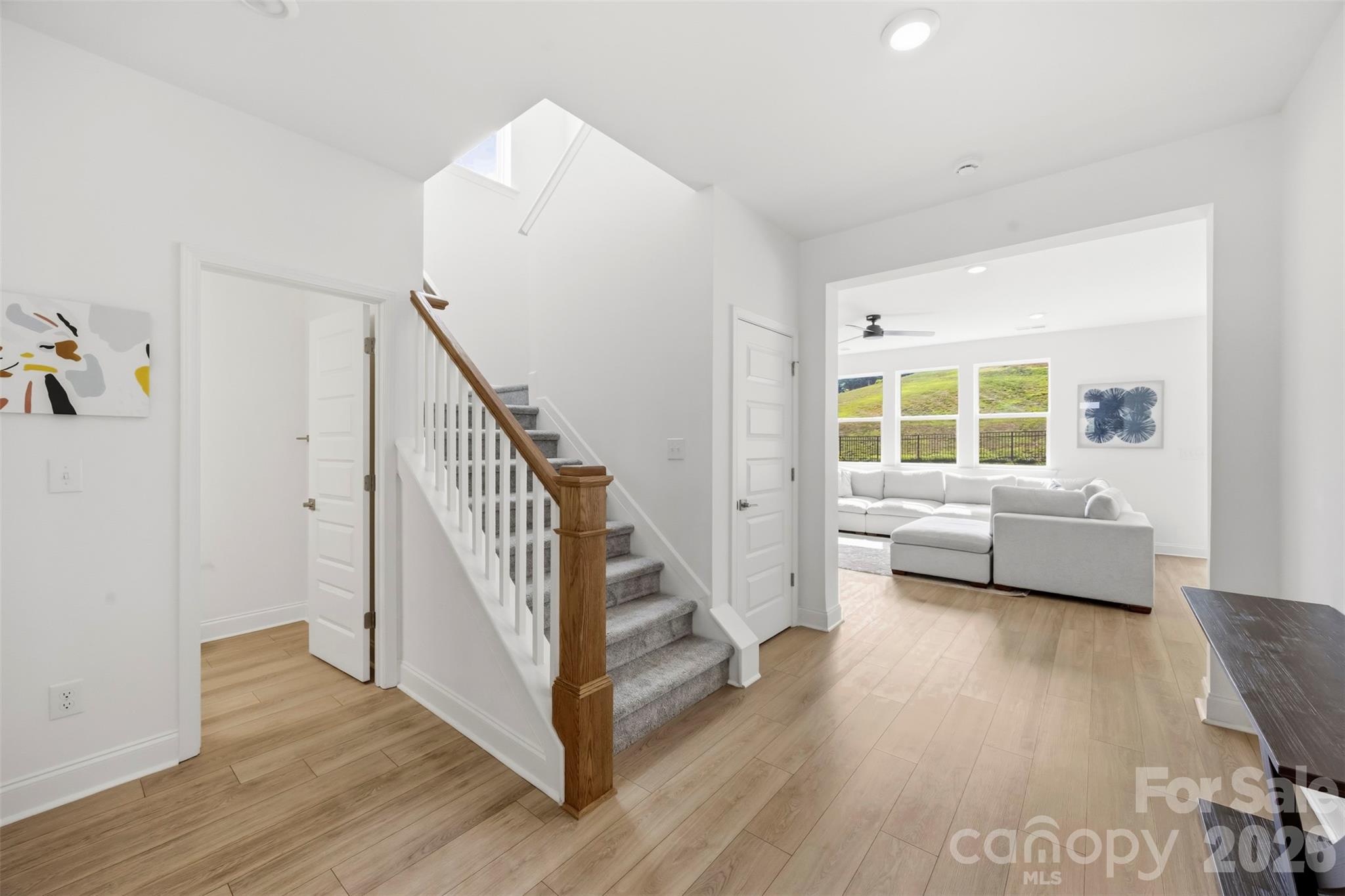 152 Lancashire Court Property Photo 15