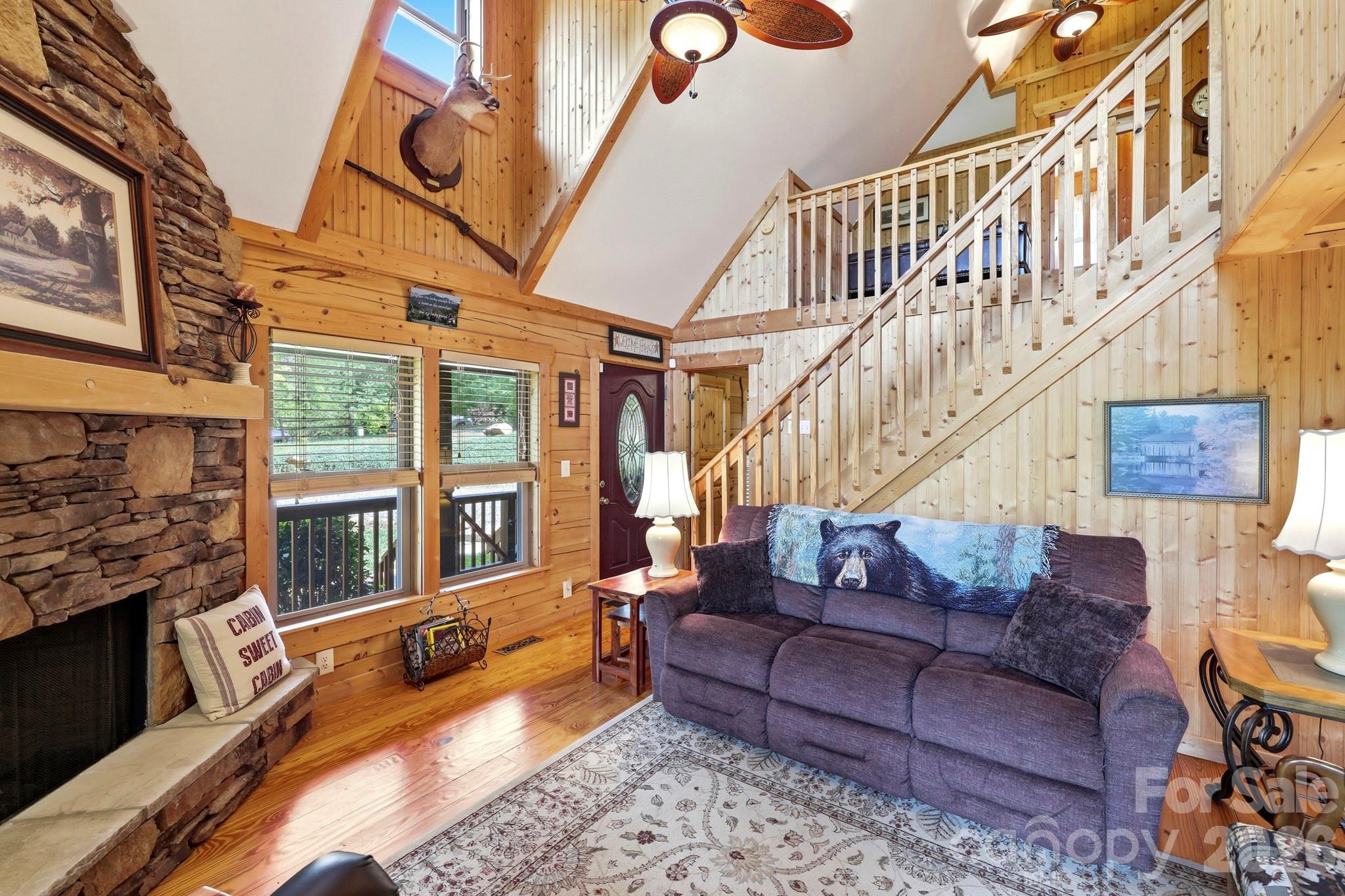 603 Laurel Lakes Parkway Property Photo 7