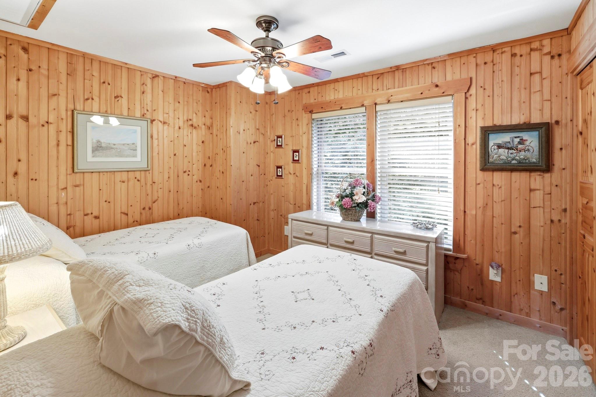 603 Laurel Lakes Parkway Property Photo 16